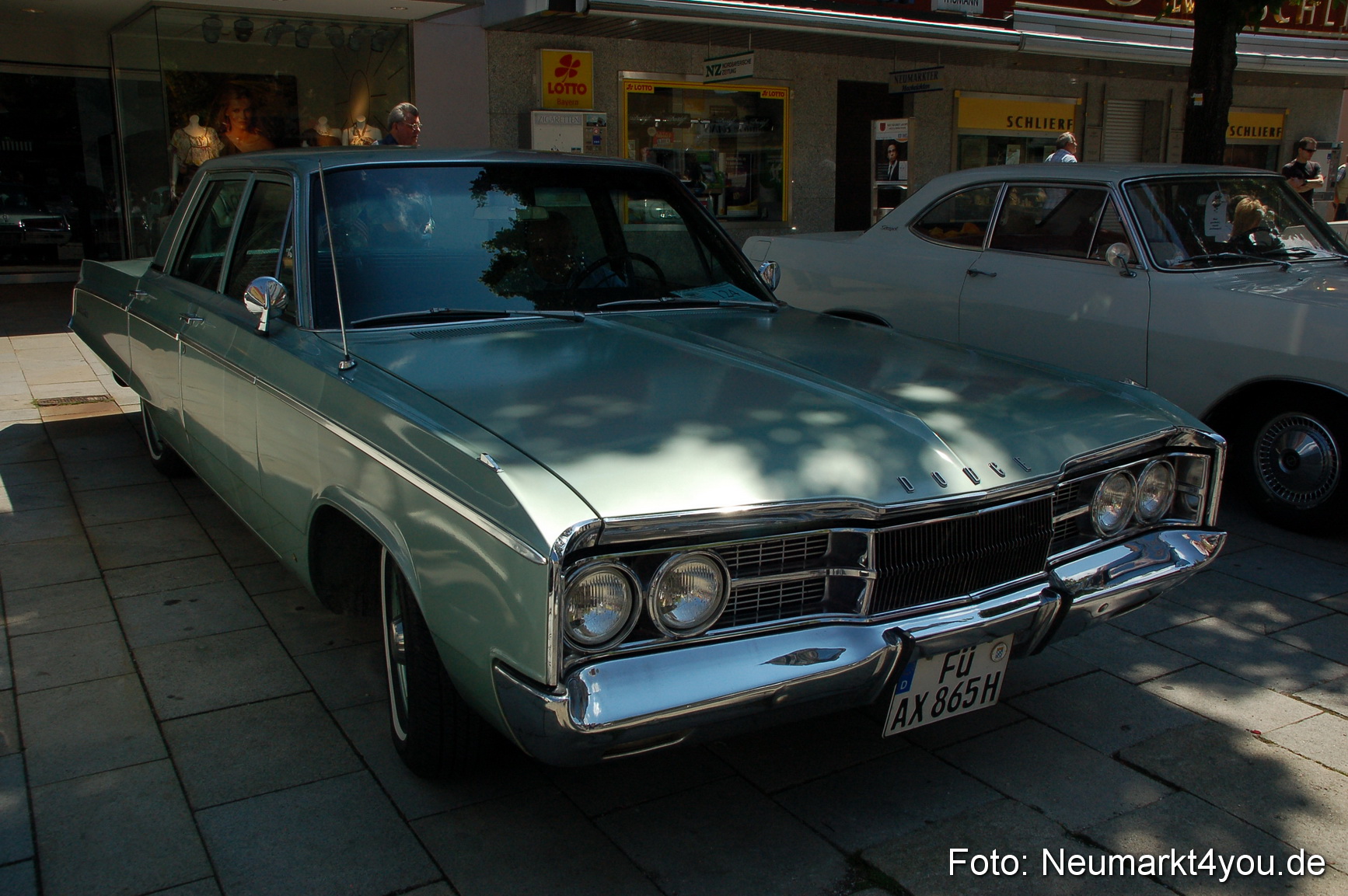 Oldtimertreffen Ausstellung Neumarkt 120611 0034