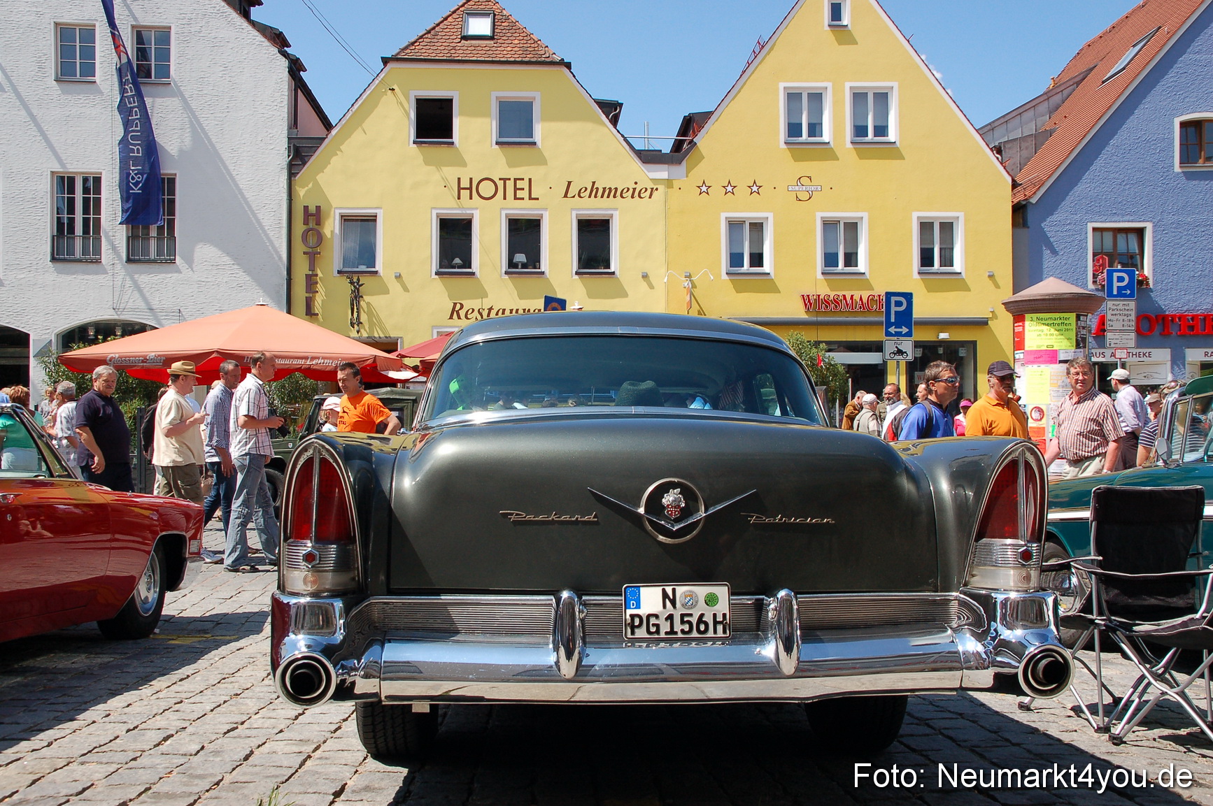 Oldtimertreffen Ausstellung Neumarkt 120611 0037