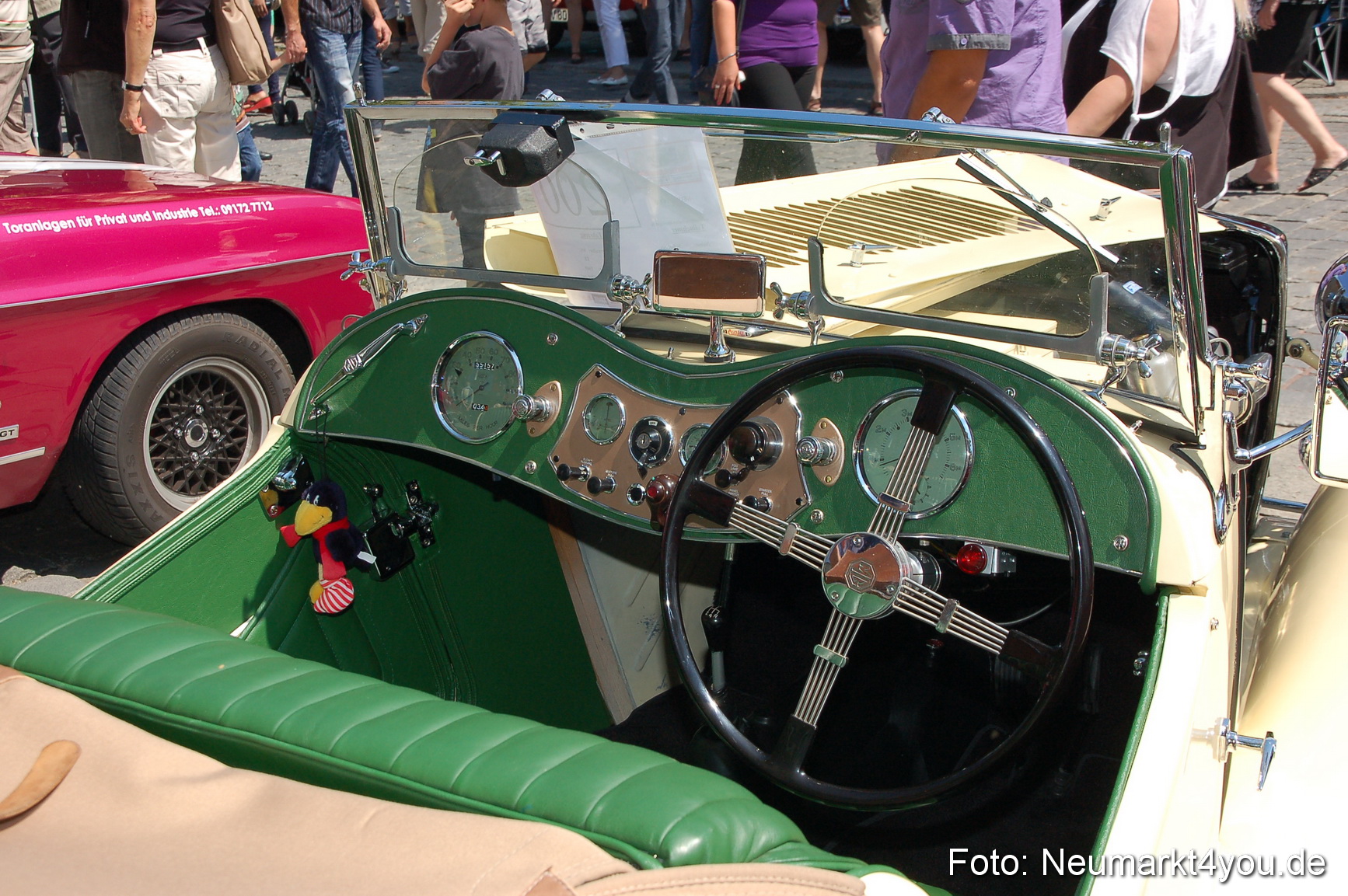 Oldtimertreffen Ausstellung Neumarkt 120611 0054