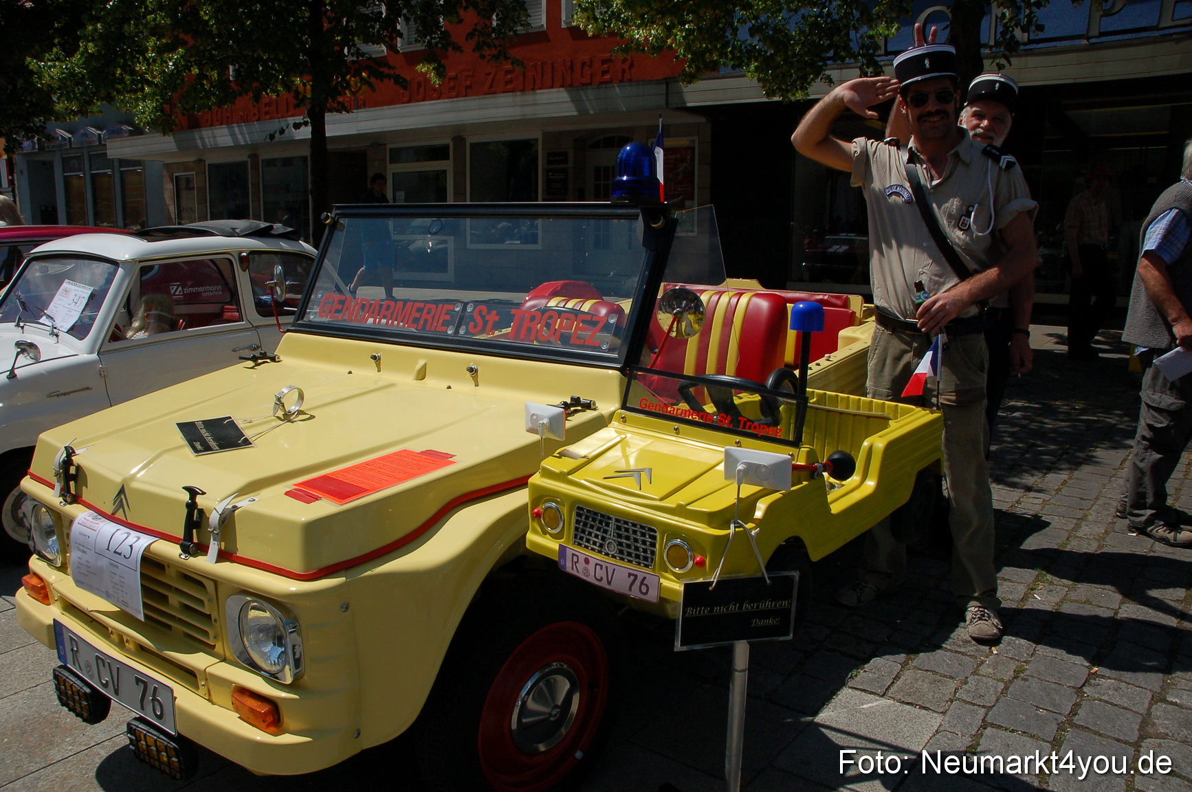 Oldtimertreffen Ausstellung Neumarkt 120611 0062