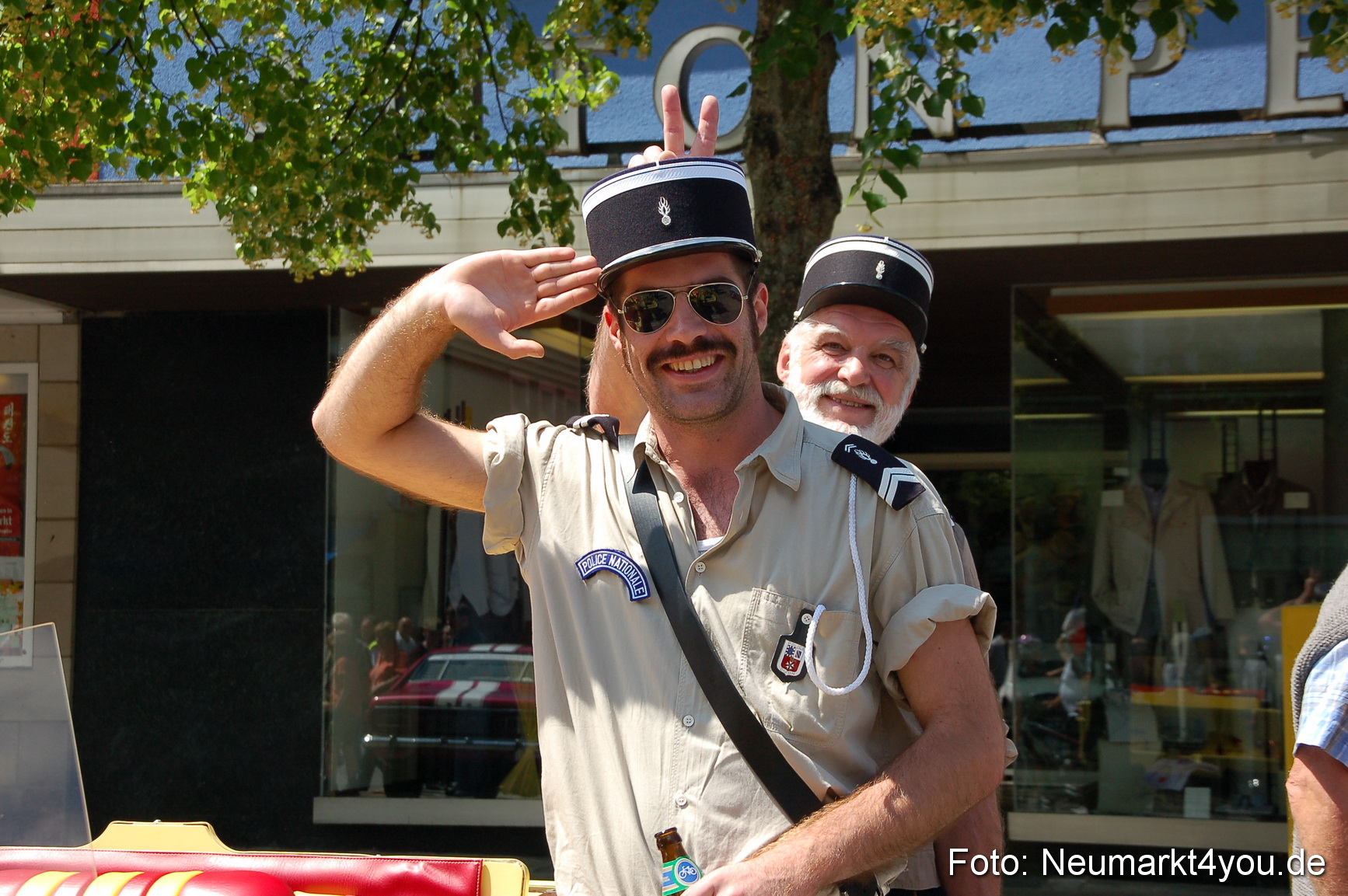 Oldtimertreffen Ausstellung Neumarkt 120611 0063