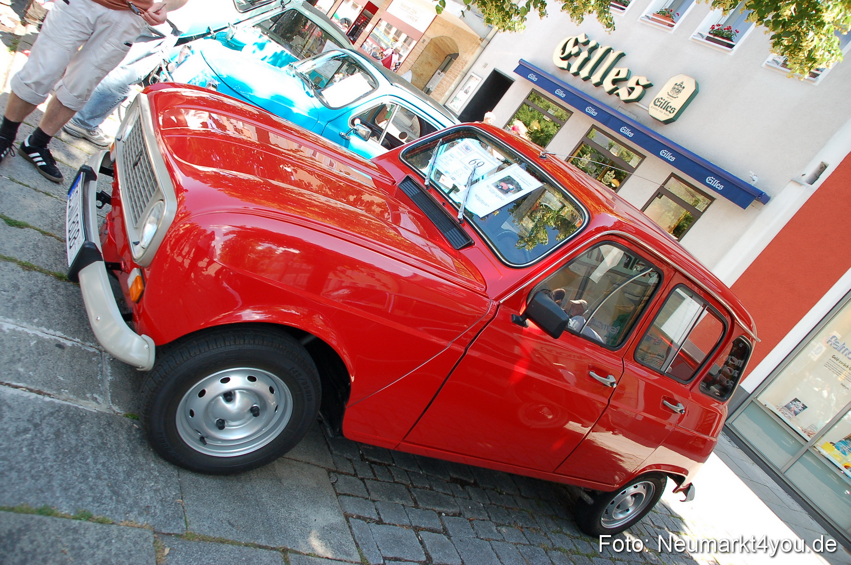 Oldtimertreffen Ausstellung Neumarkt 120611 0066