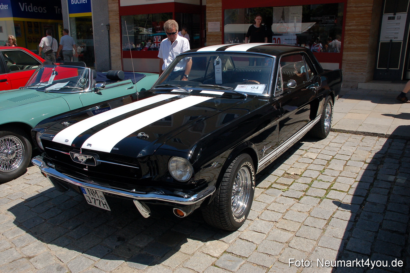 Oldtimertreffen Ausstellung Neumarkt 120611 0070