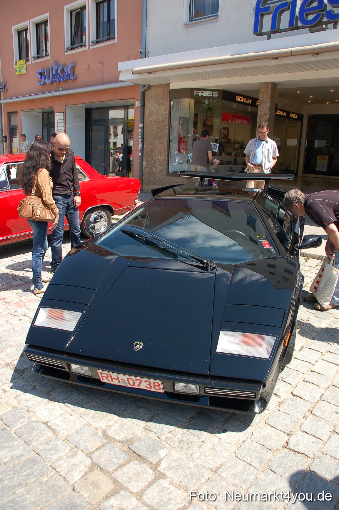 Oldtimertreffen Ausstellung Neumarkt 120611 0076