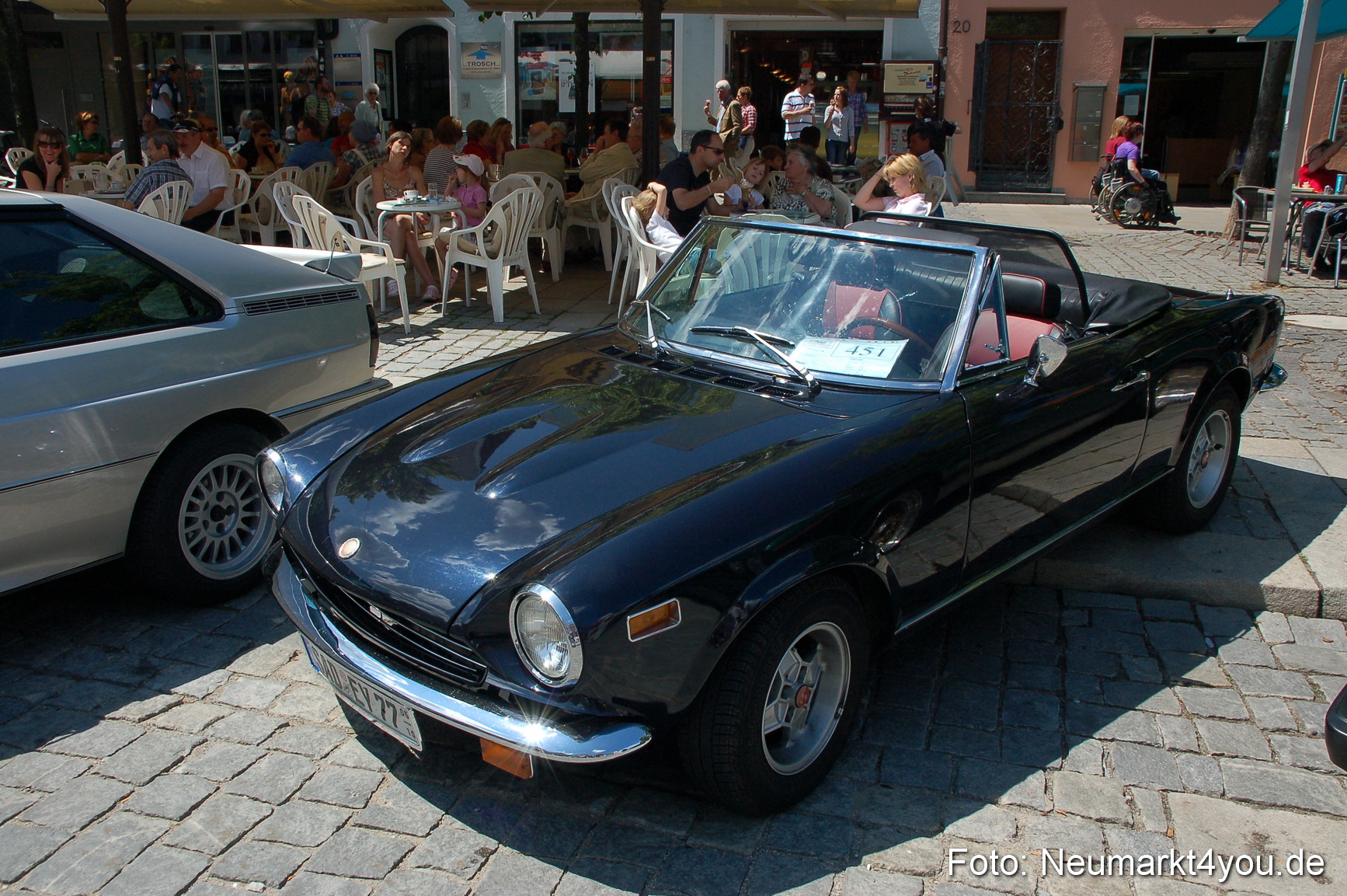 Oldtimertreffen Ausstellung Neumarkt 120611 0077