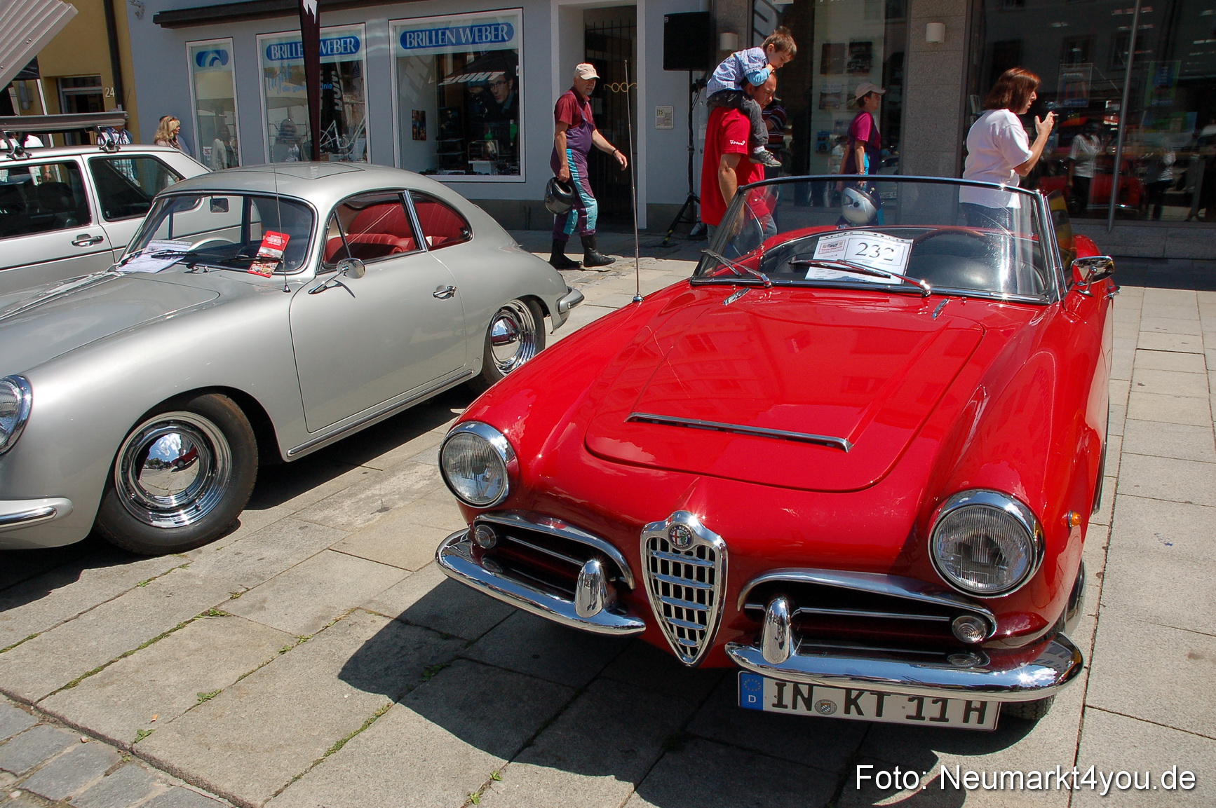 Oldtimertreffen Ausstellung Neumarkt 120611 0086