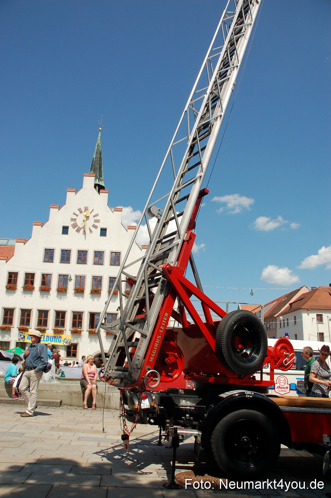 Oldtimertreffen Ausstellung Neumarkt 120611 0091