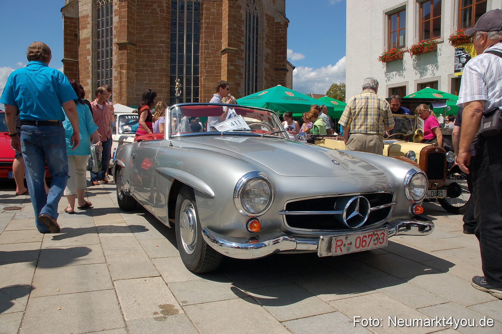 Oldtimertreffen Ausstellung Neumarkt 120611 0096