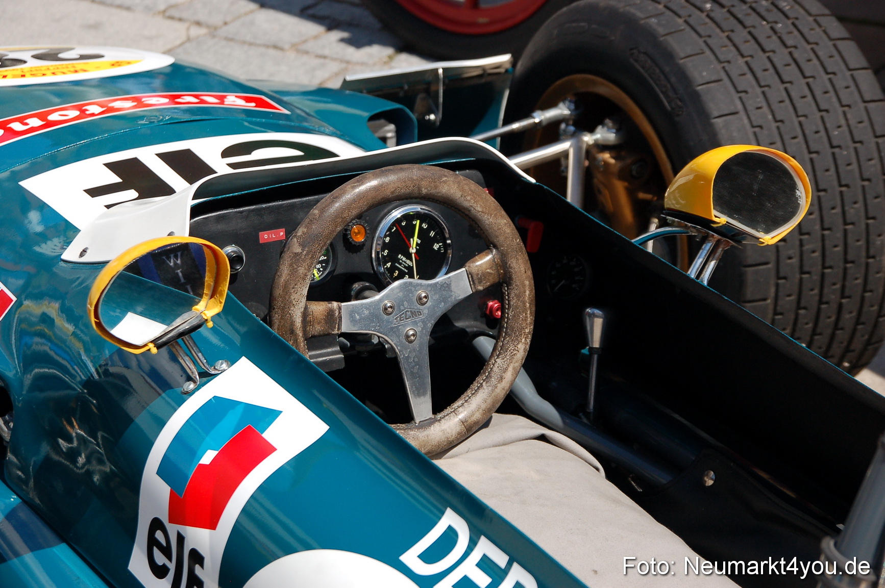 Oldtimertreffen Ausstellung Neumarkt 120611 0128