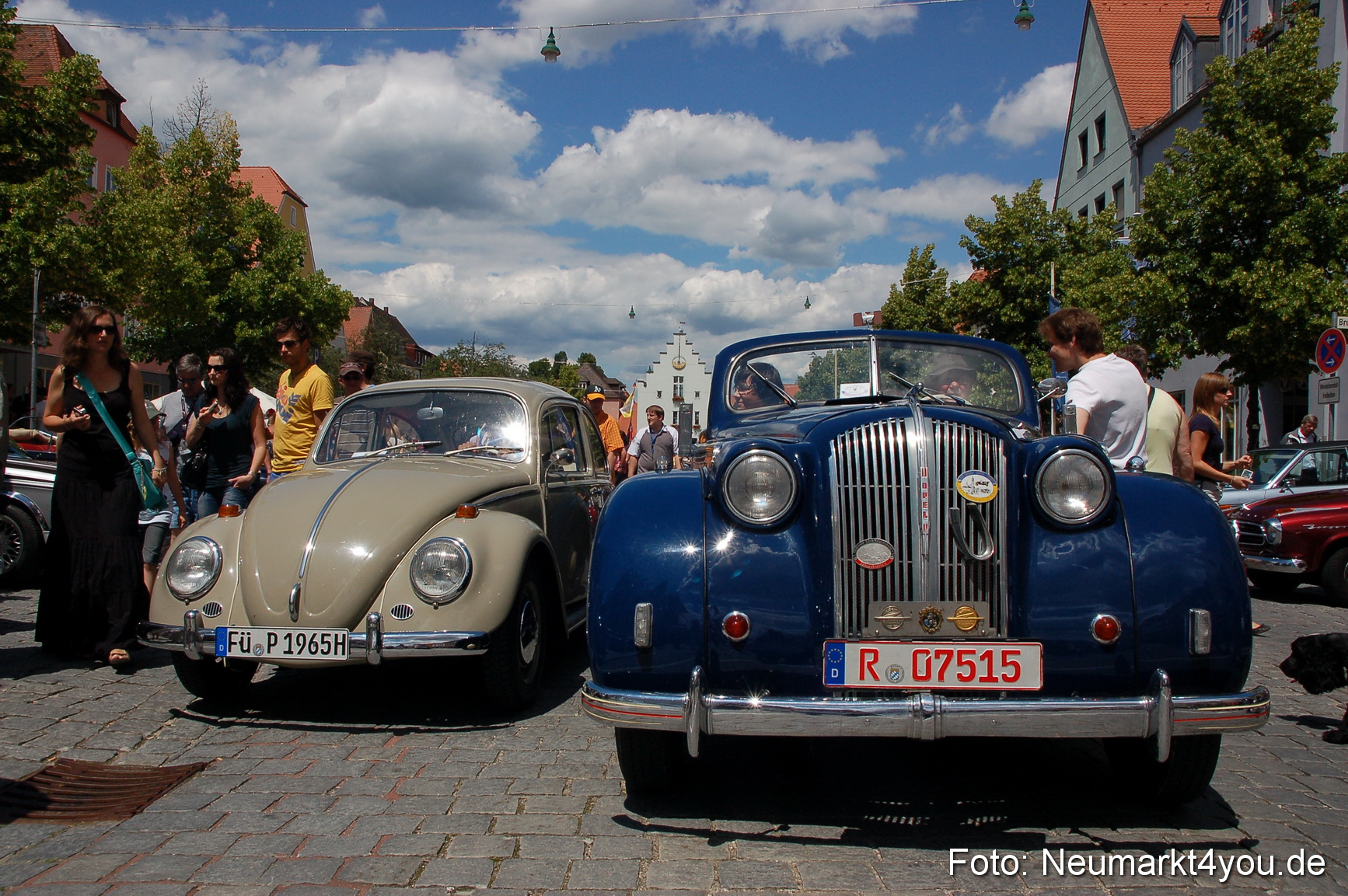 Oldtimertreffen Ausstellung Neumarkt 120611 0137