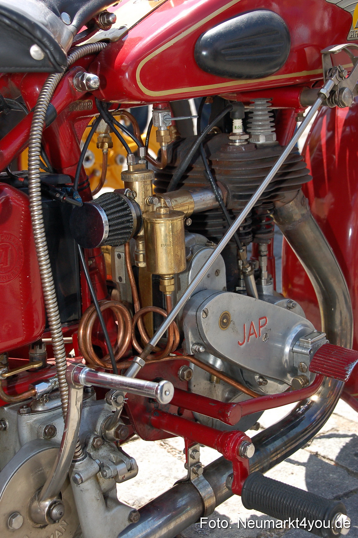 Oldtimertreffen Ausstellung Neumarkt 120611 0146