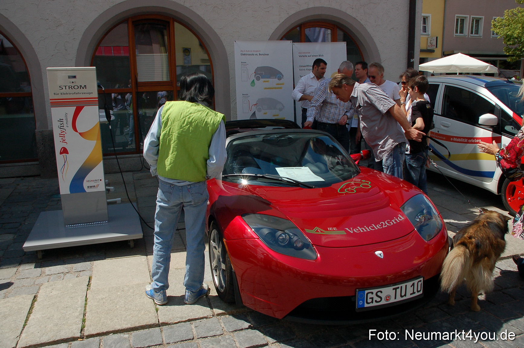 Oldtimertreffen Ausstellung Neumarkt 120611 0151