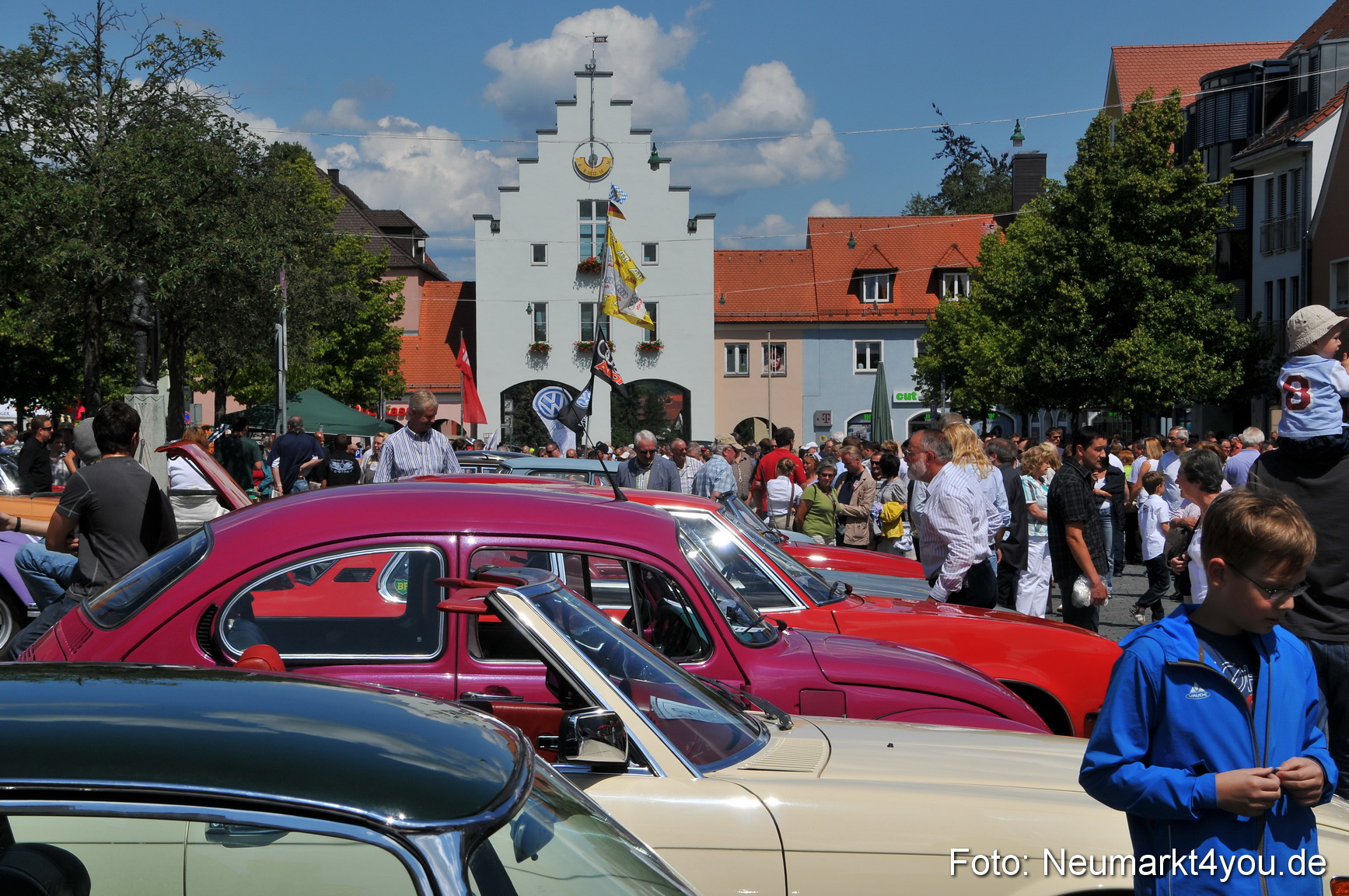 Oldtimertreffen Ausstellung Neumarkt 120611 0158