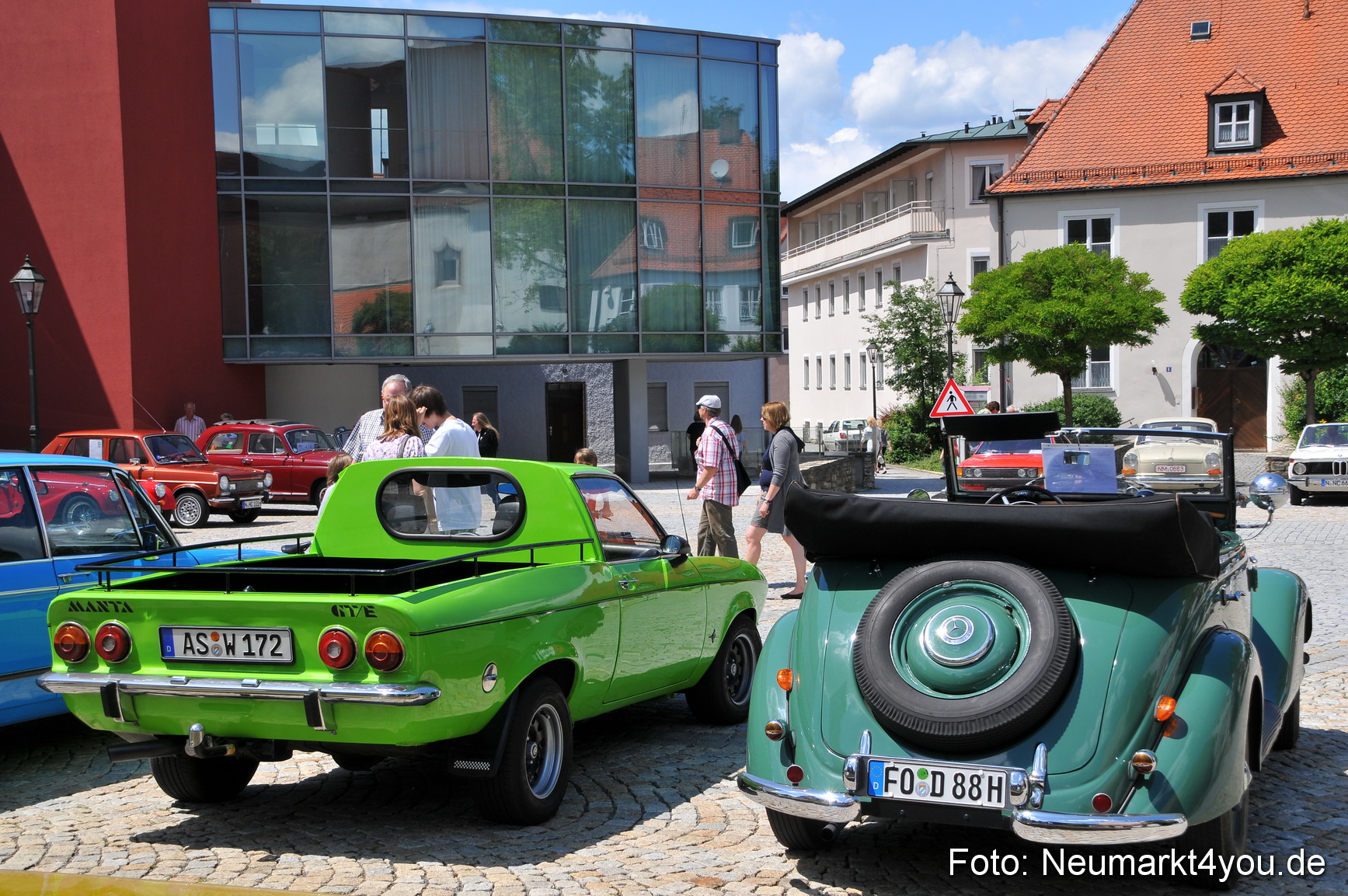 Oldtimertreffen Ausstellung Neumarkt 120611 0205