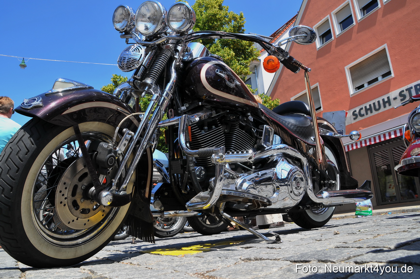 Oldtimertreffen Ausstellung Neumarkt 120611 0217