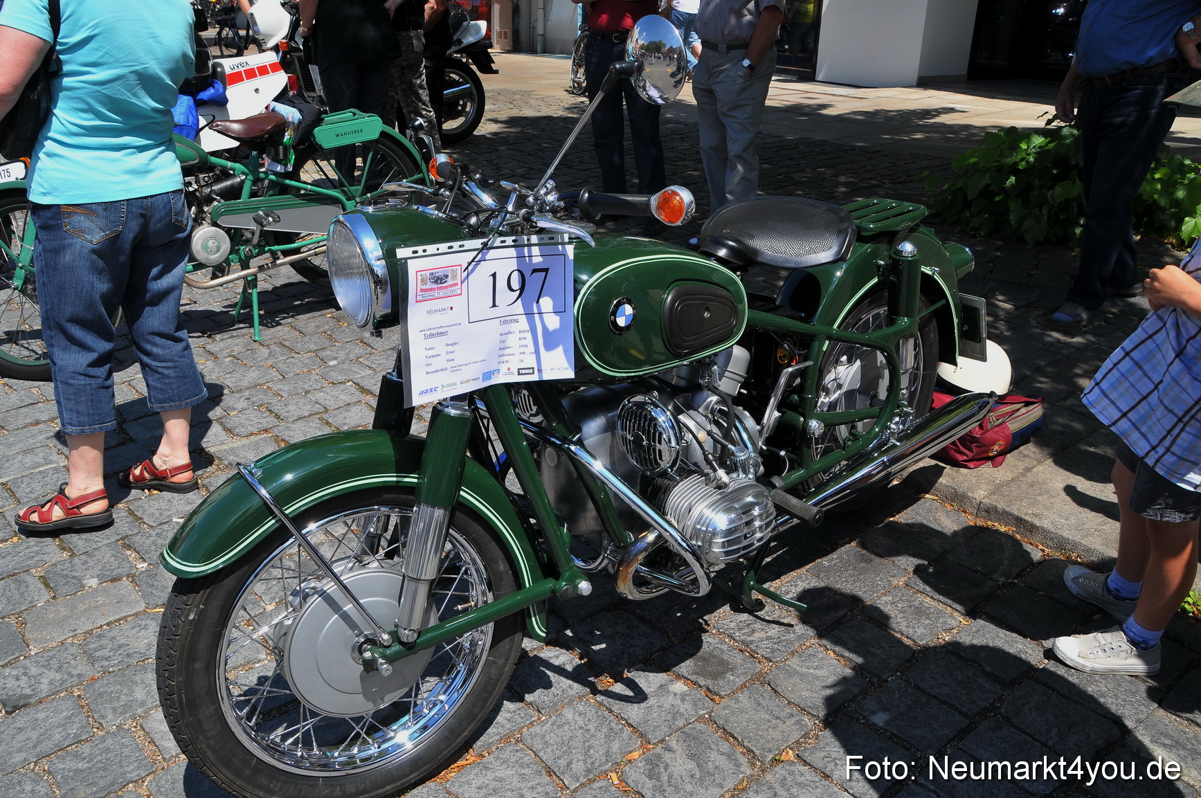 Oldtimertreffen Ausstellung Neumarkt 120611 0219