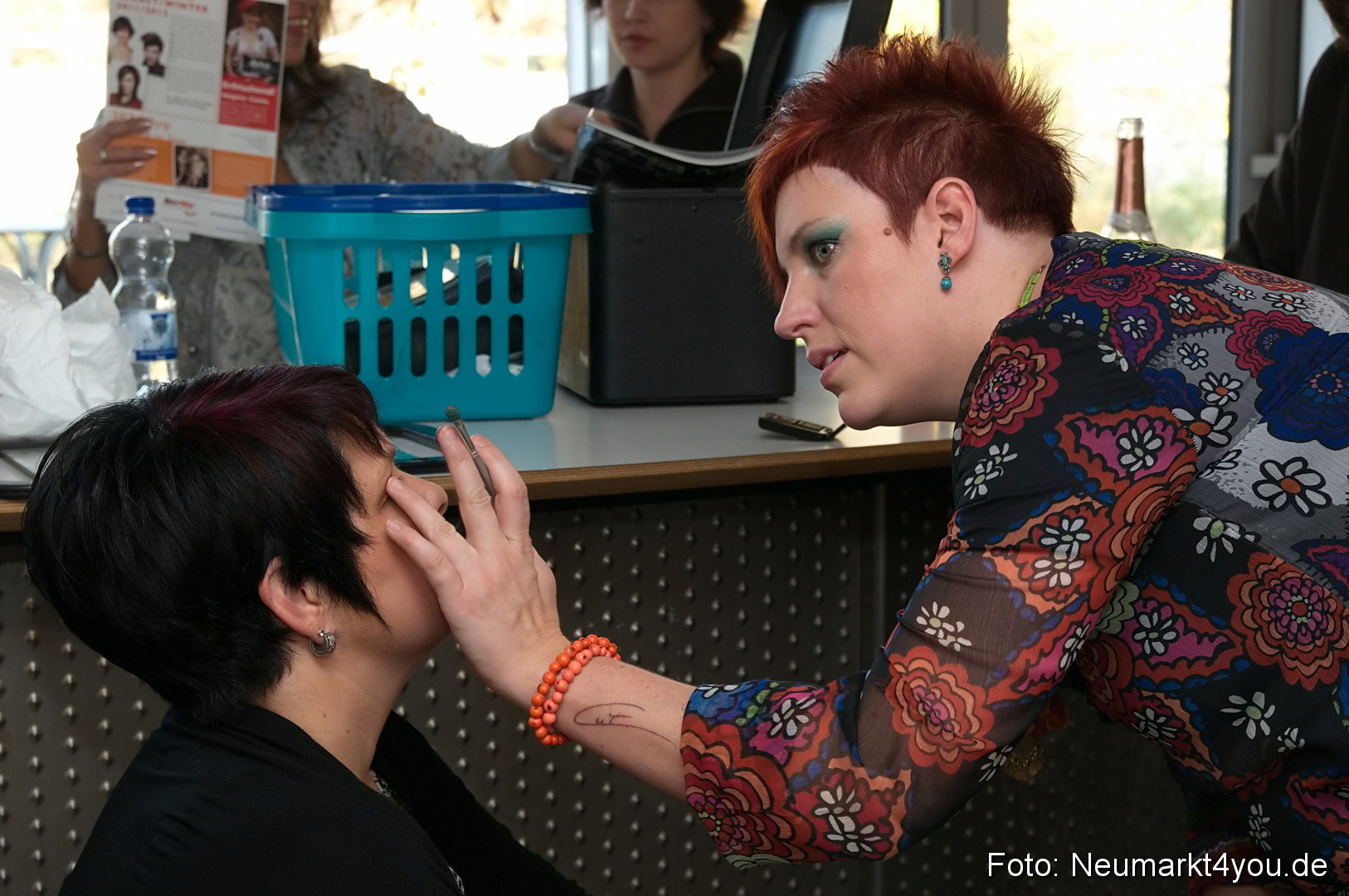 Show 383 061111 0009