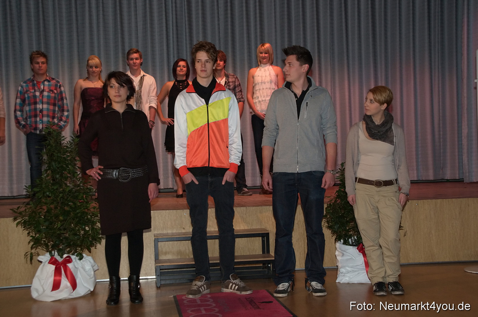 Show 383 061111 0026