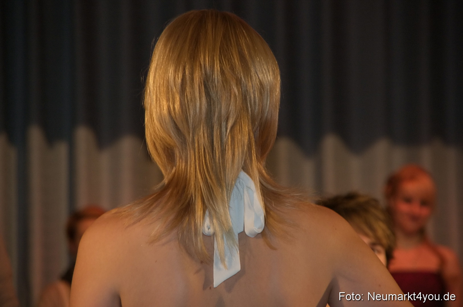 Show 383 061111 0041