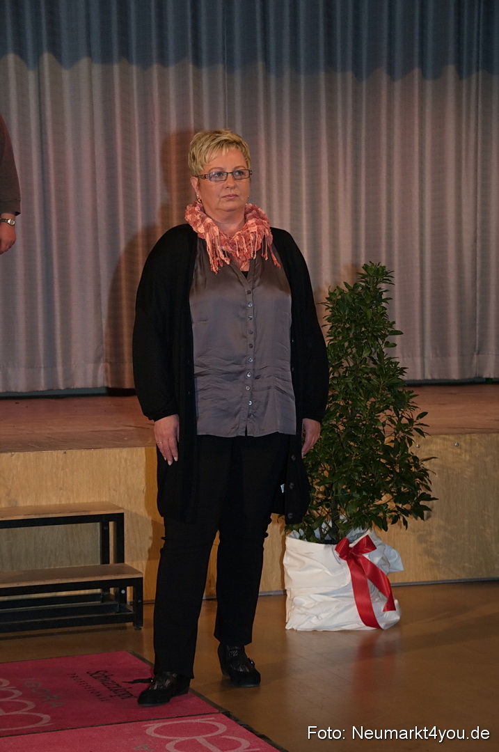 Show 383 061111 0058