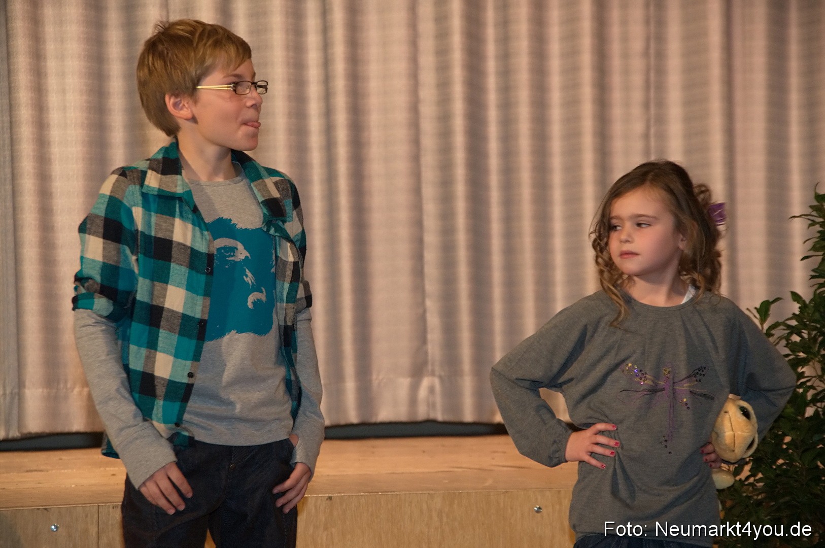 Show 383 061111 0067