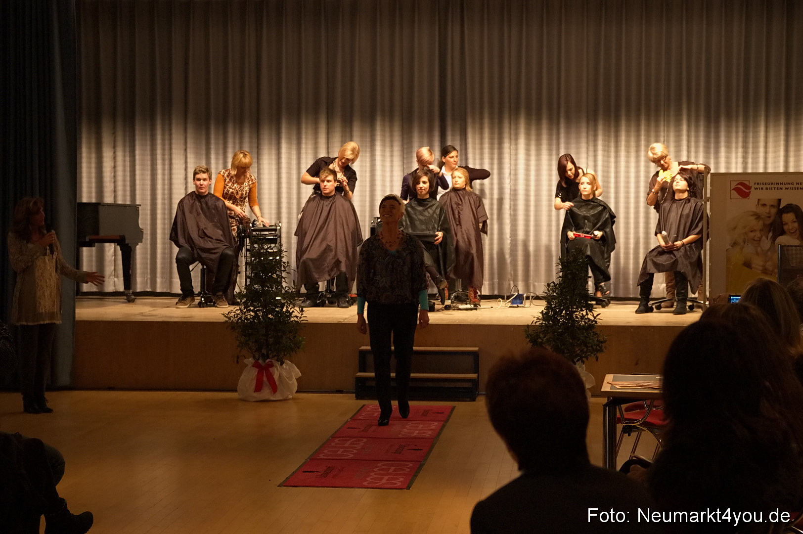 Show 383 061111 0094