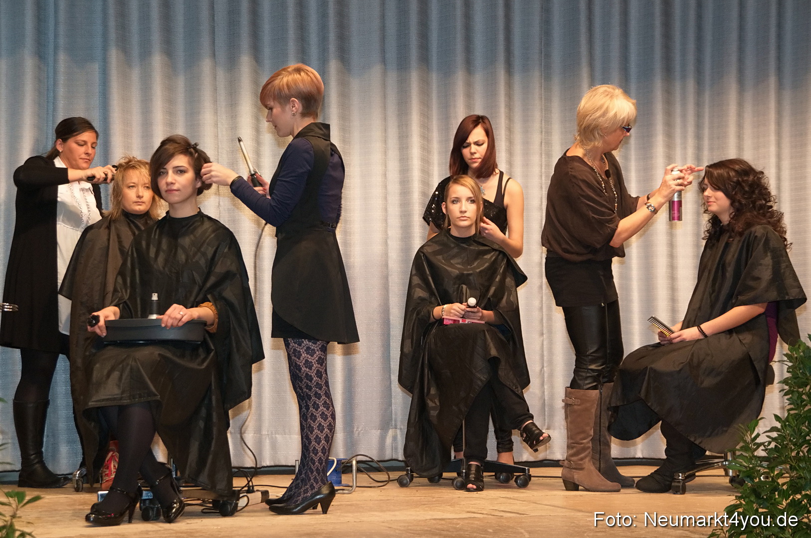 Show 383 061111 0101