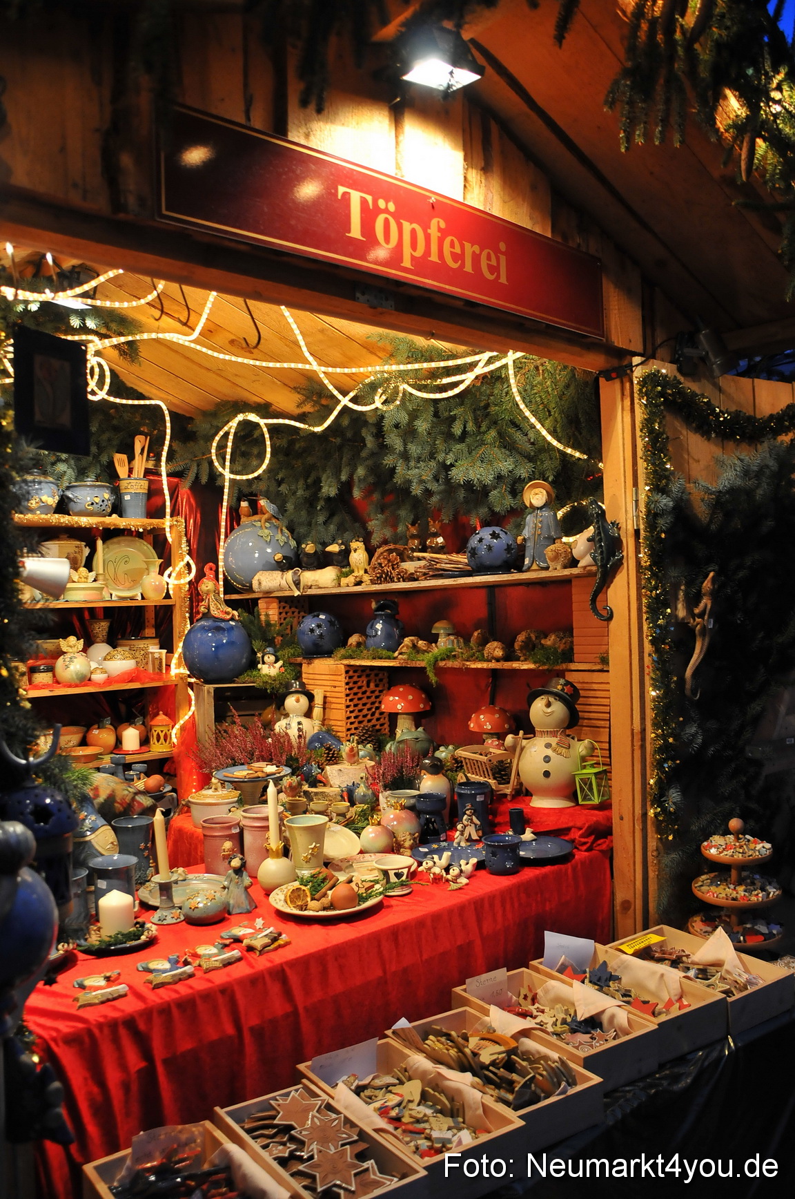 Weihnachtsmarkt Neumarkt 241111 0003