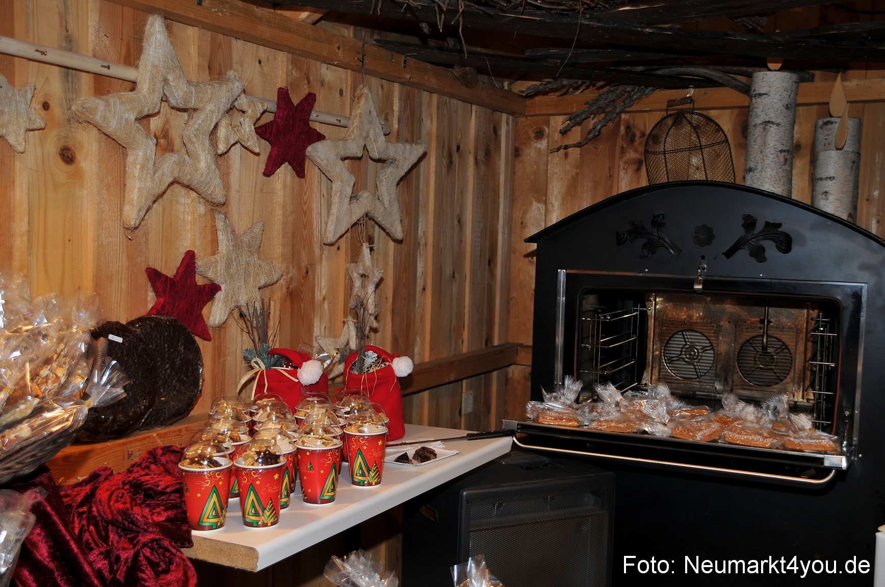 Weihnachtsmarkt Neumarkt 241111 0048