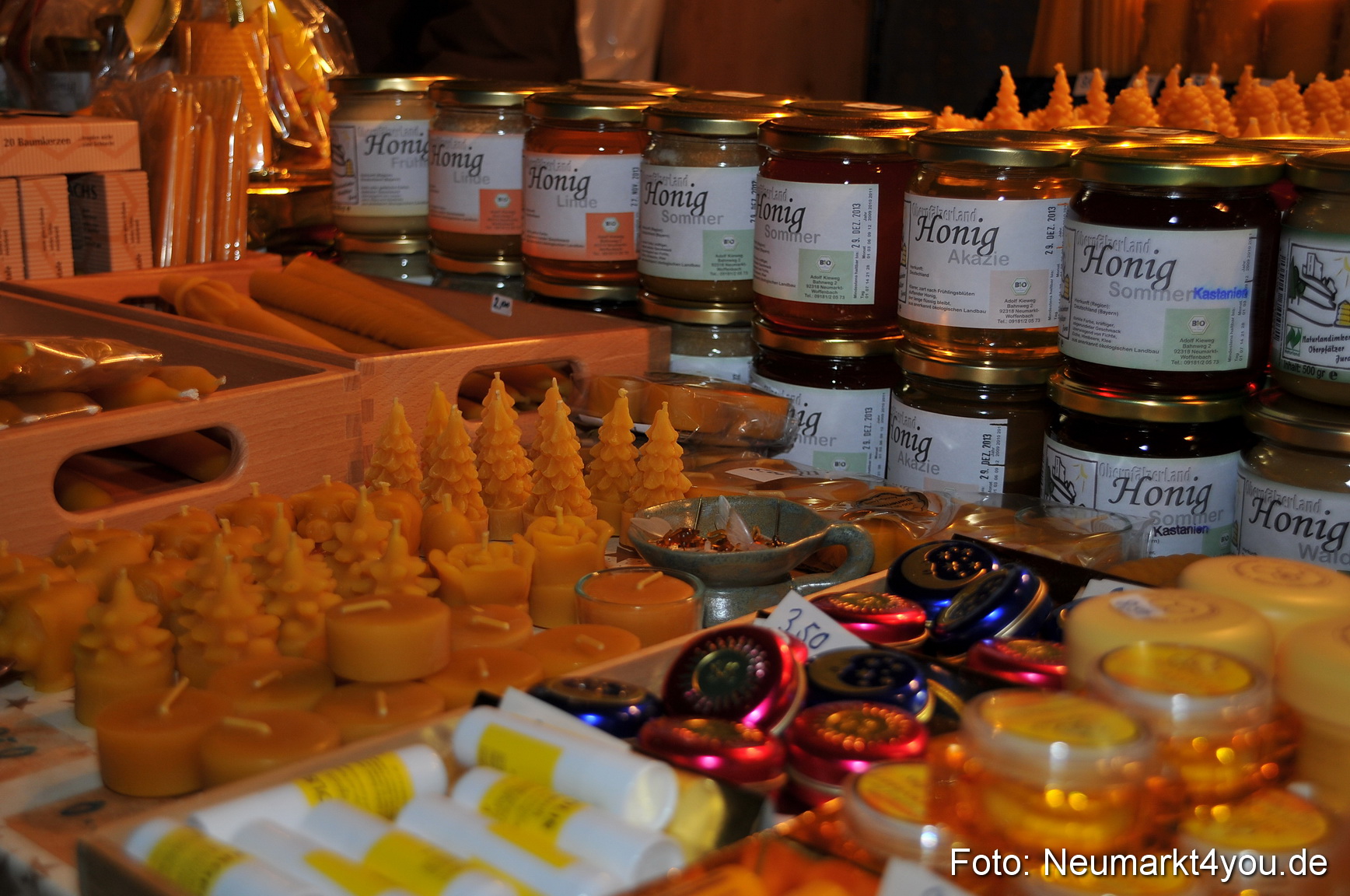 Weihnachtsmarkt Neumarkt 241111 0050