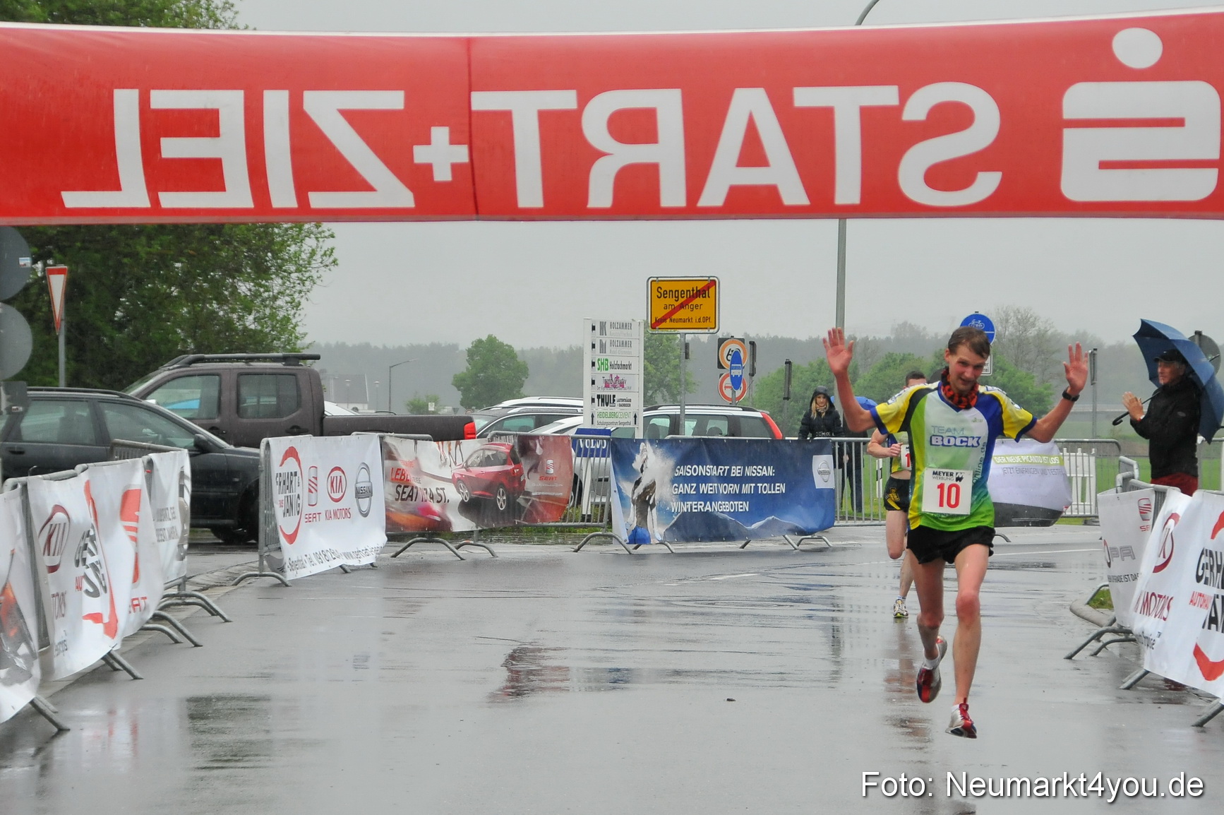 Gerhart und Jaenig Fitnesslauf 060512 0059