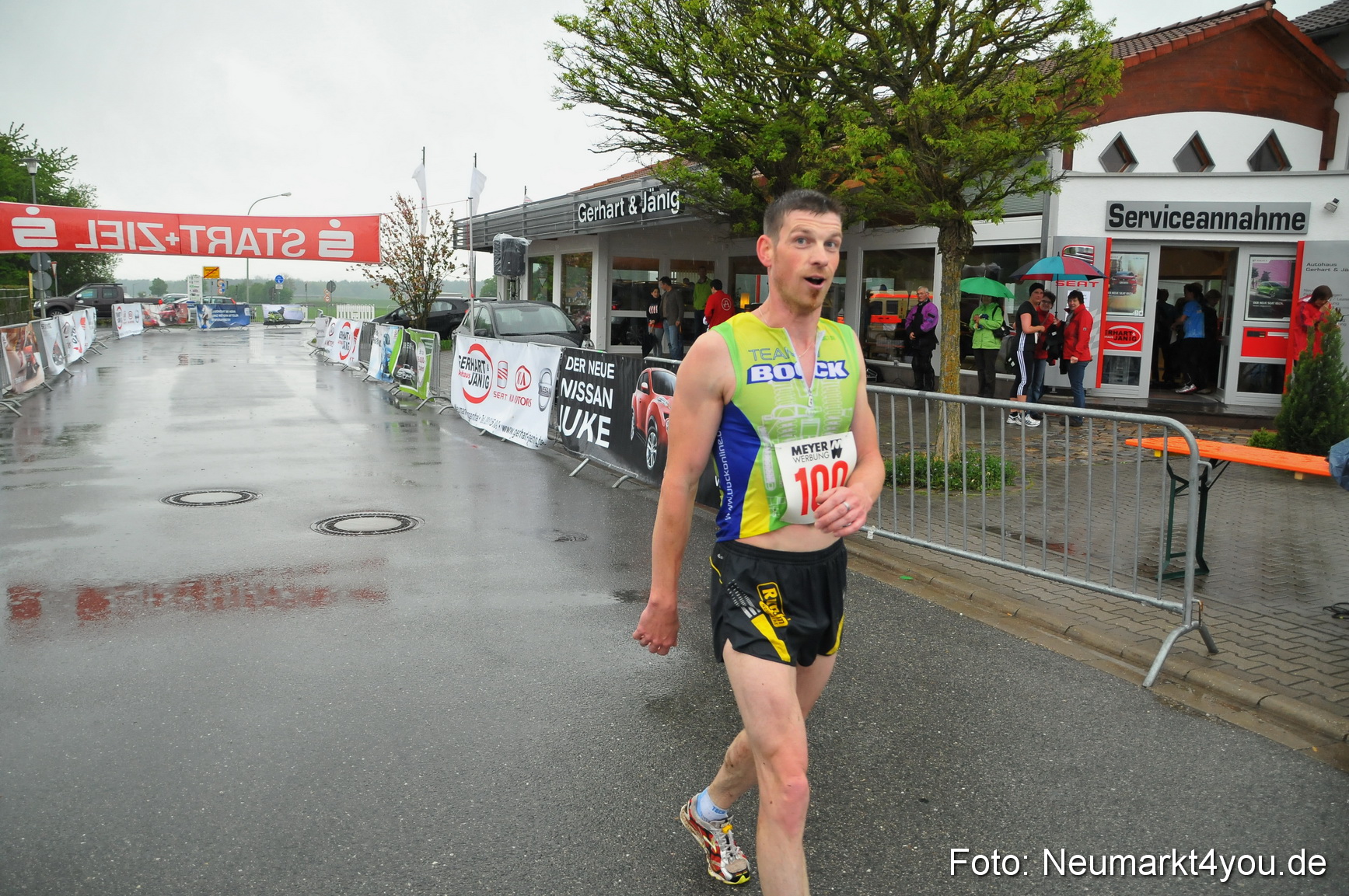 Gerhart und Jaenig Fitnesslauf 060512 0120