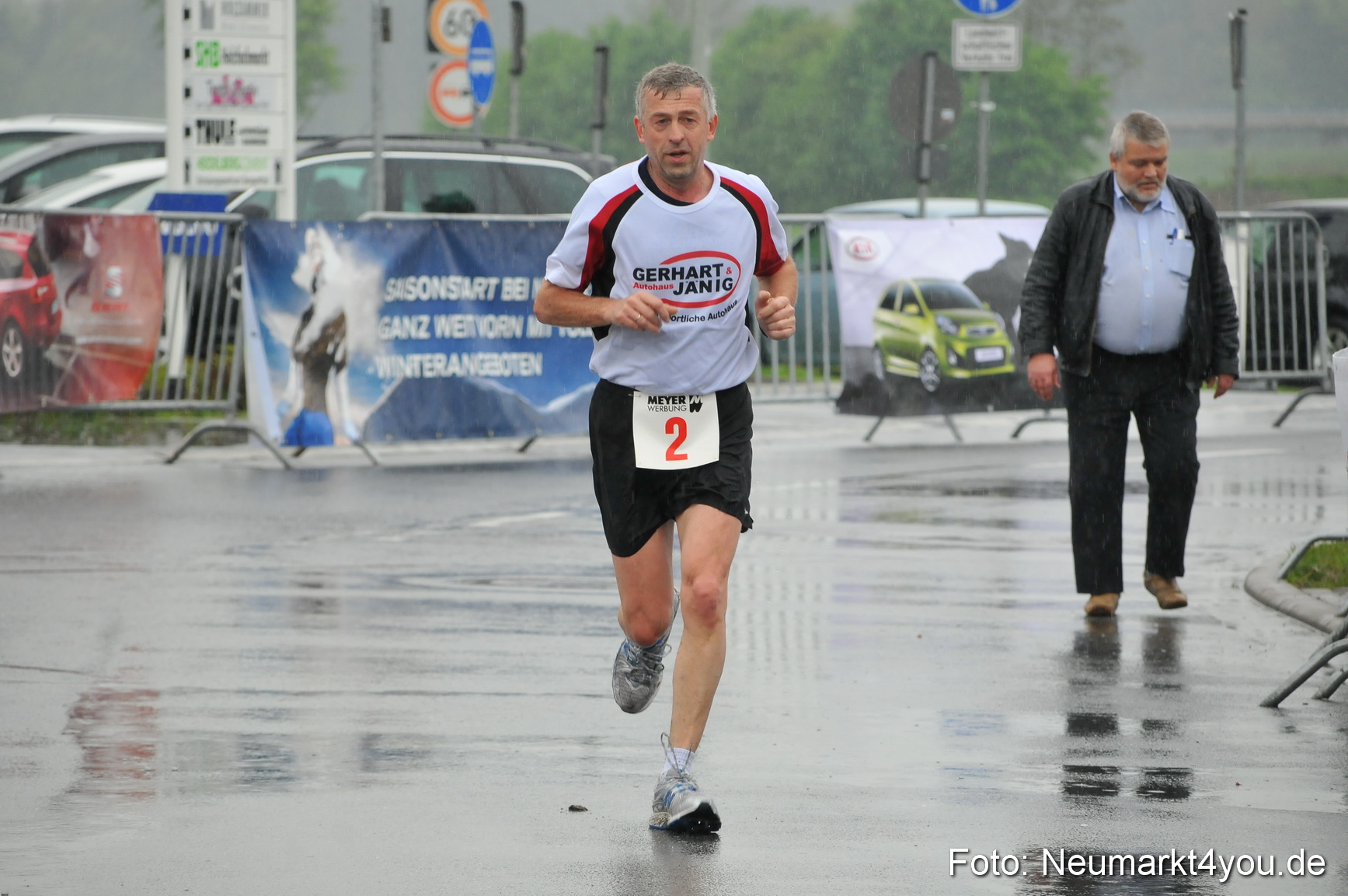 Gerhart und Jaenig Fitnesslauf 060512 0140