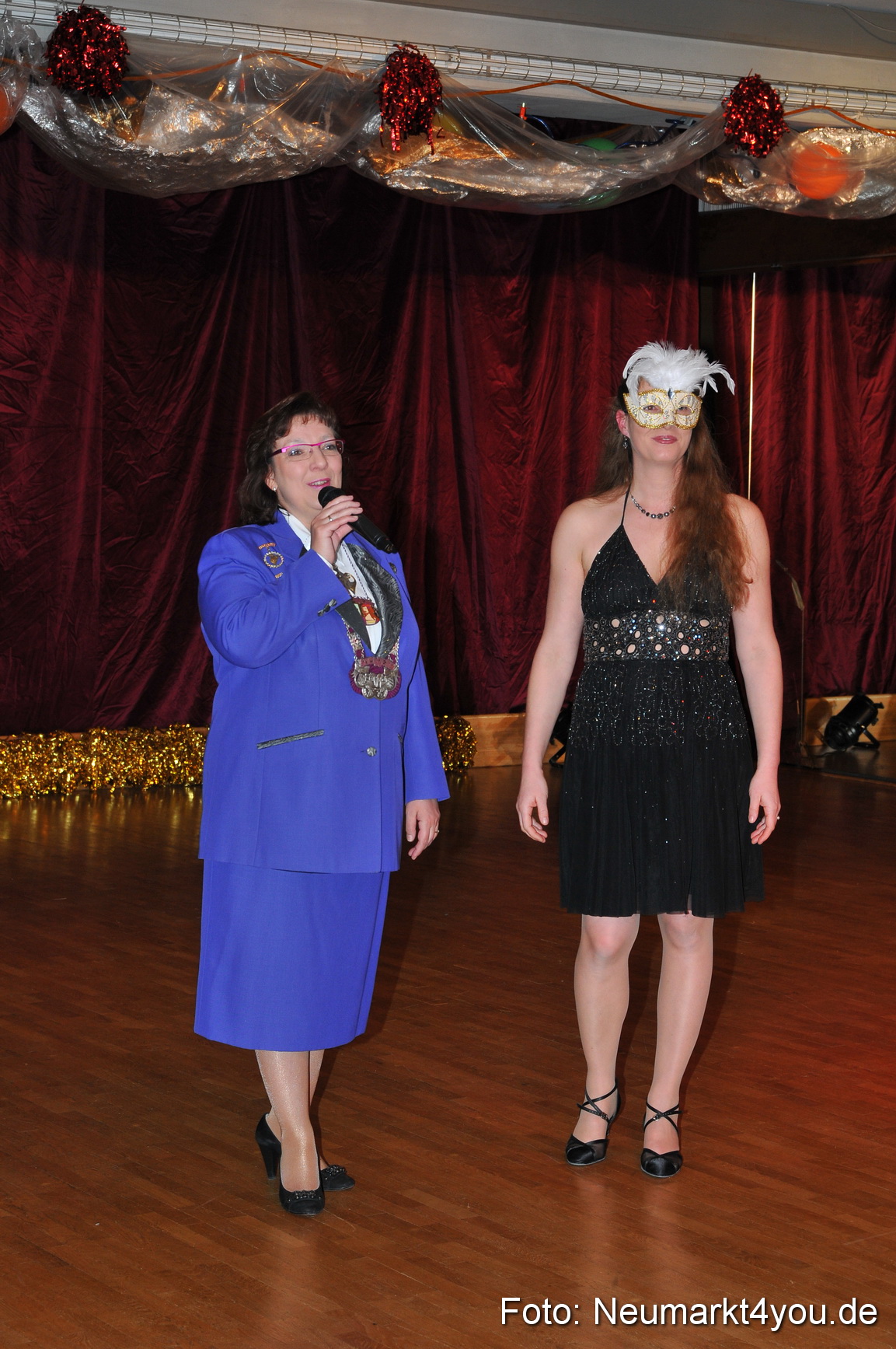 Maskenball Centrum 030212 0012