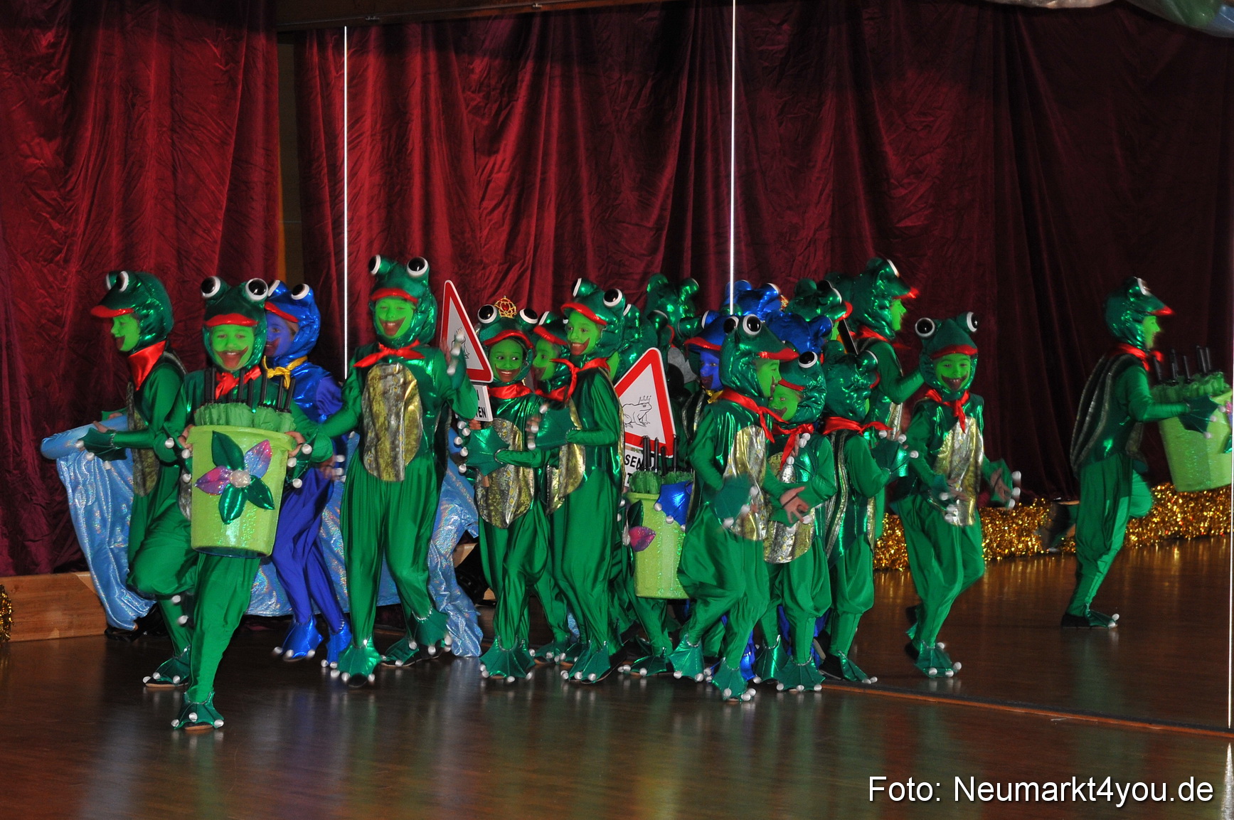 Maskenball Centrum 030212 0013