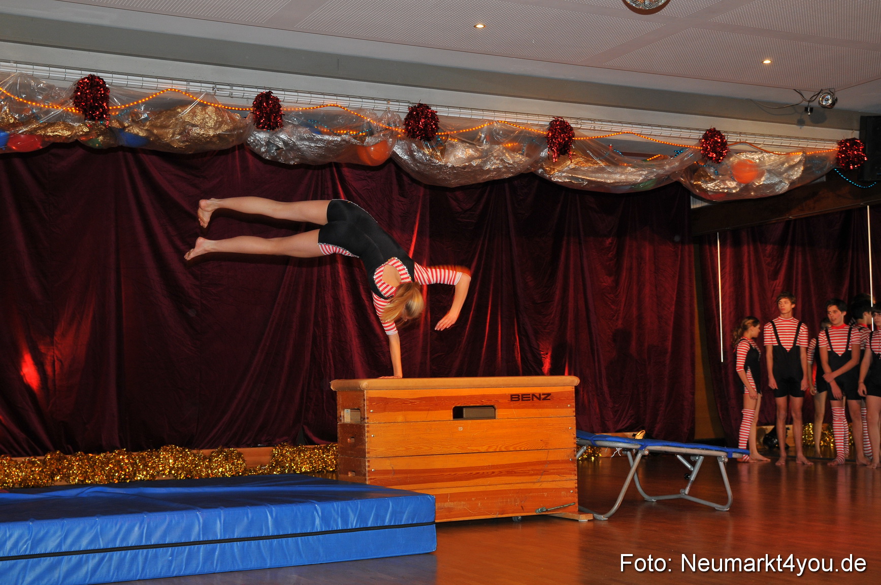 Maskenball Centrum 030212 0033