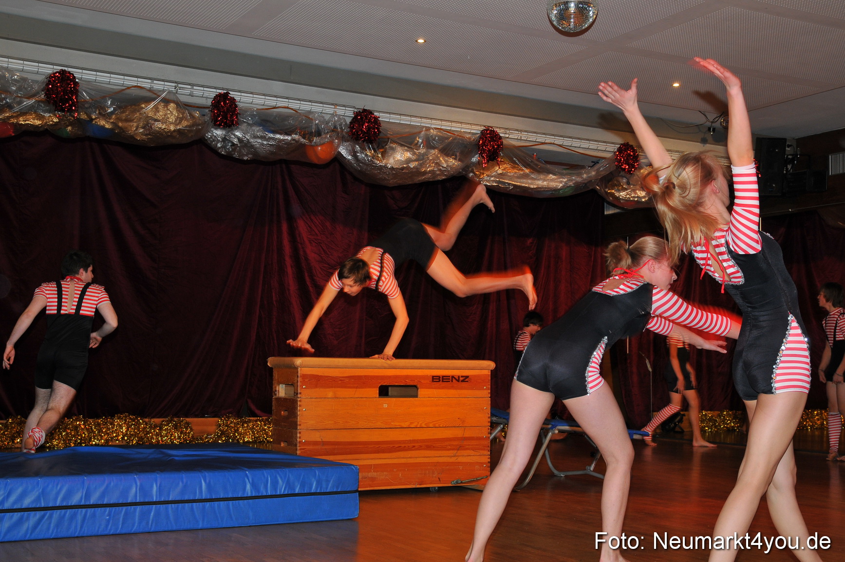 Maskenball Centrum 030212 0037