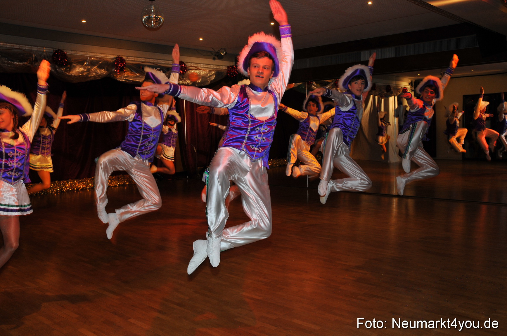 Maskenball Centrum 030212 0044