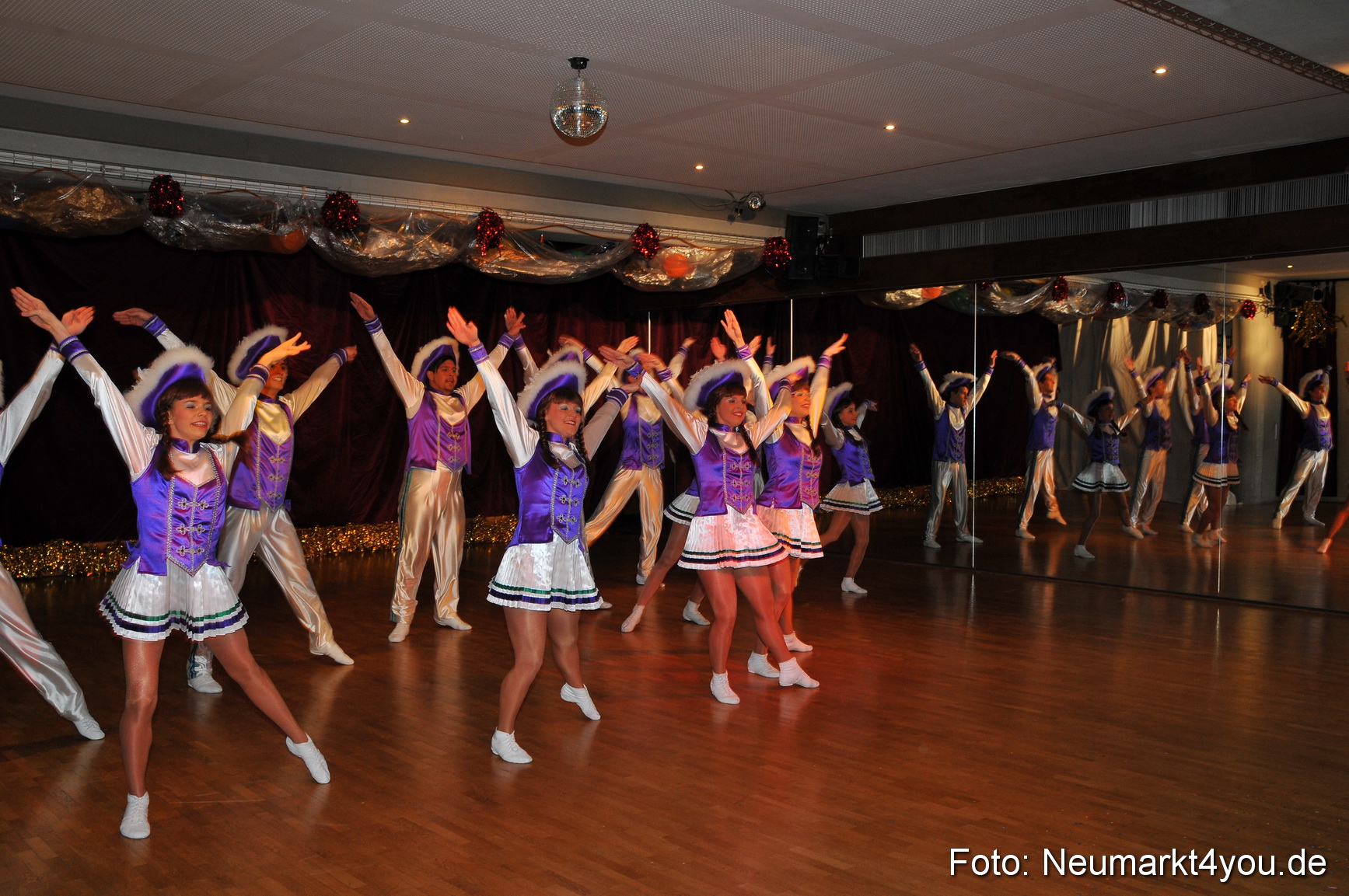 Maskenball Centrum 030212 0046