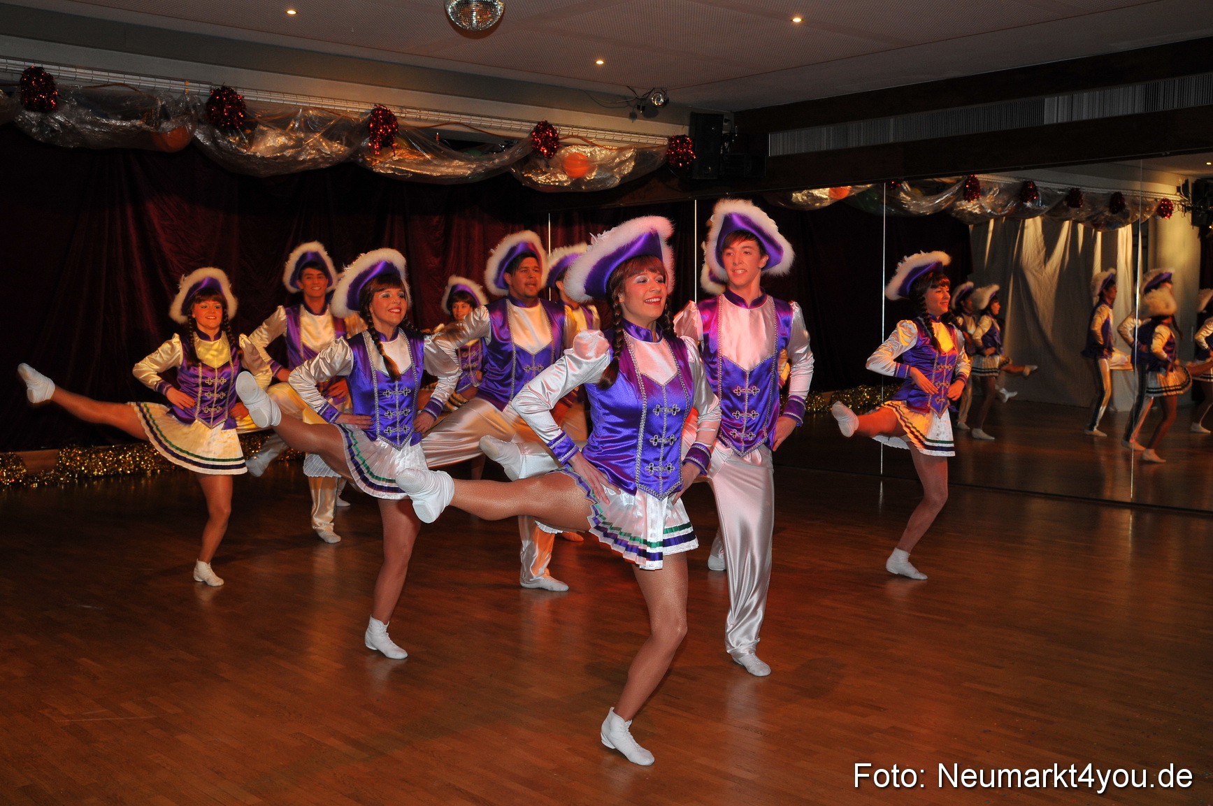 Maskenball Centrum 030212 0049