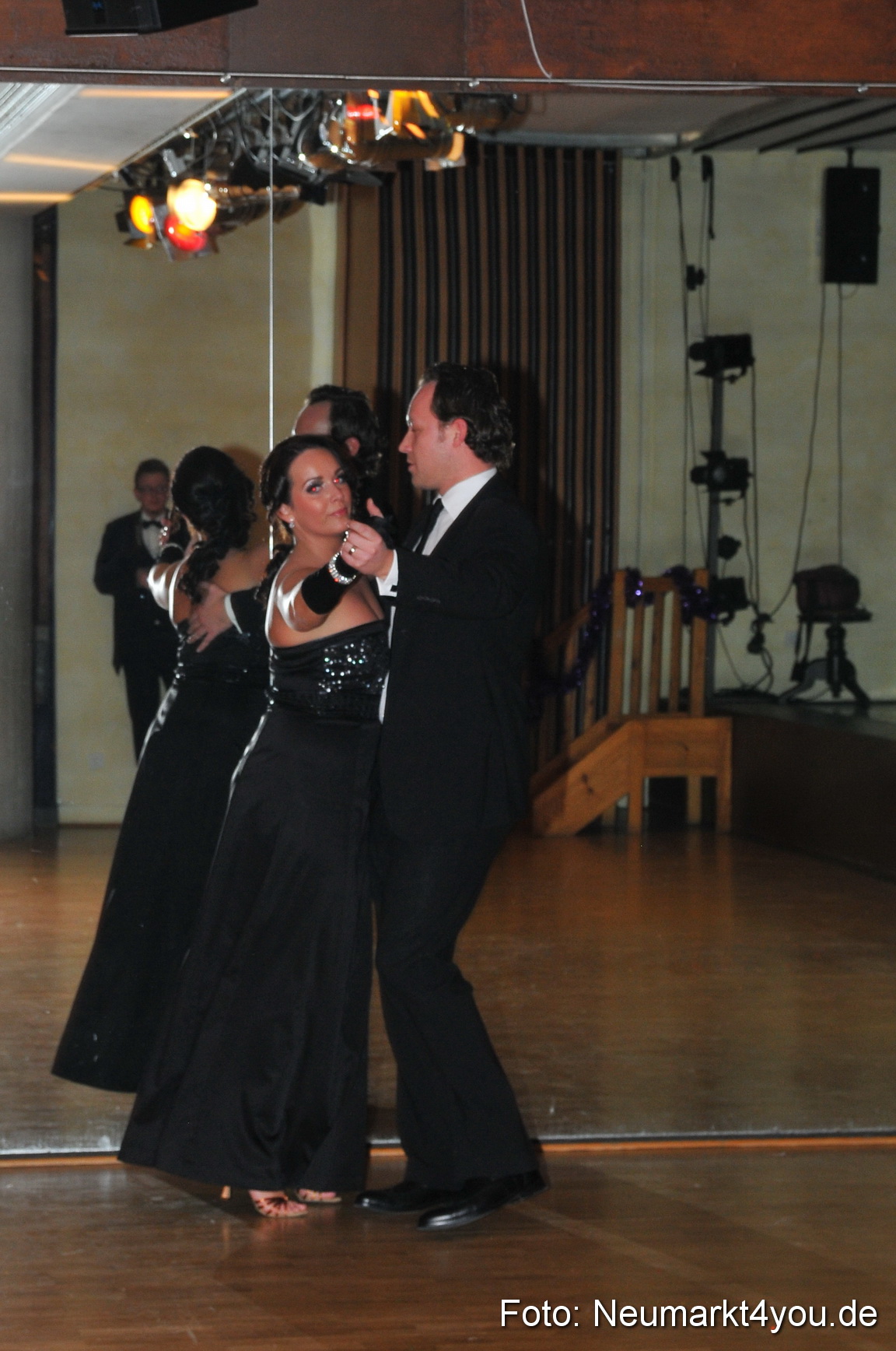 Maskenball Centrum 030212 0058