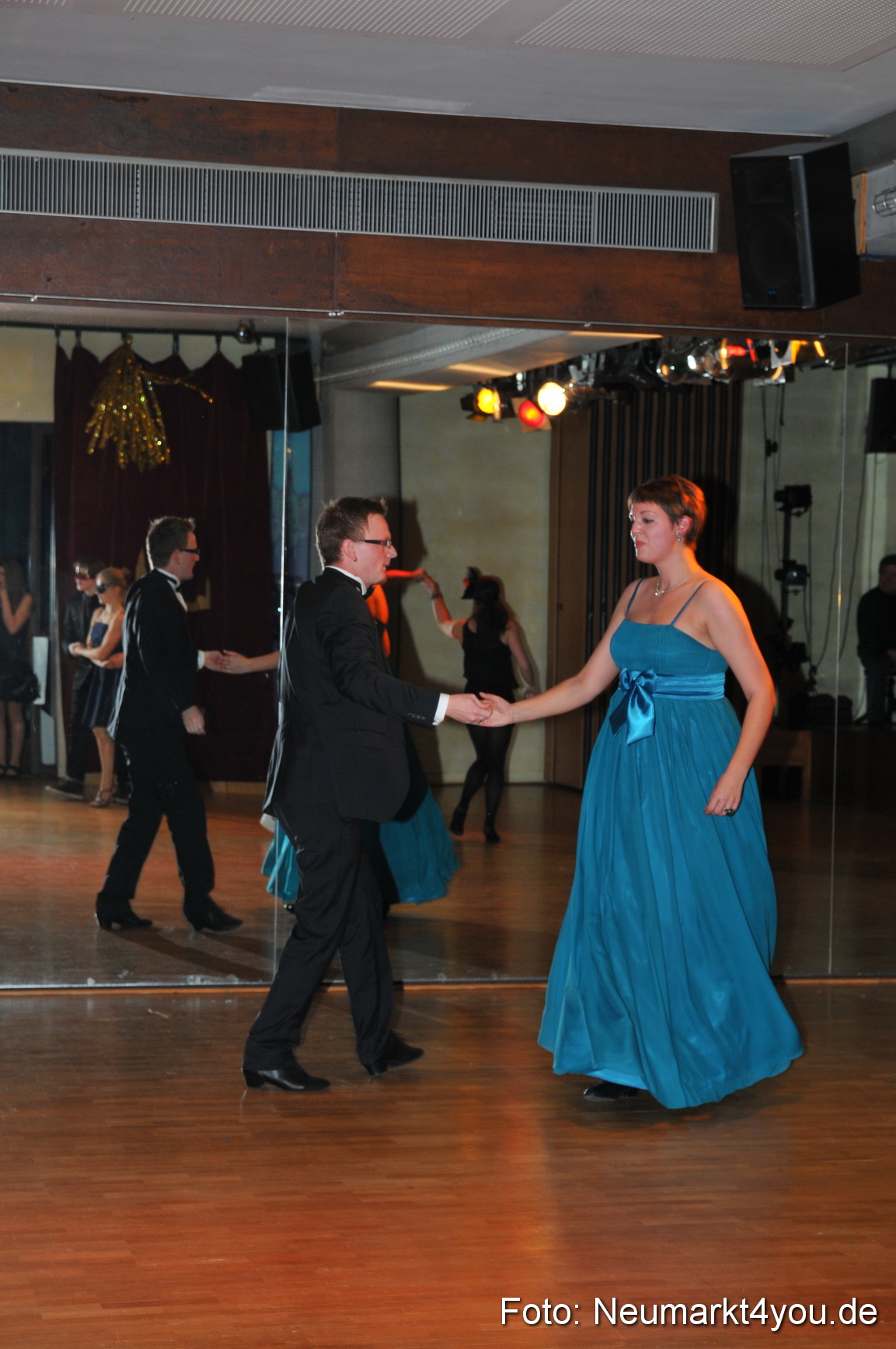 Maskenball Centrum 030212 0064