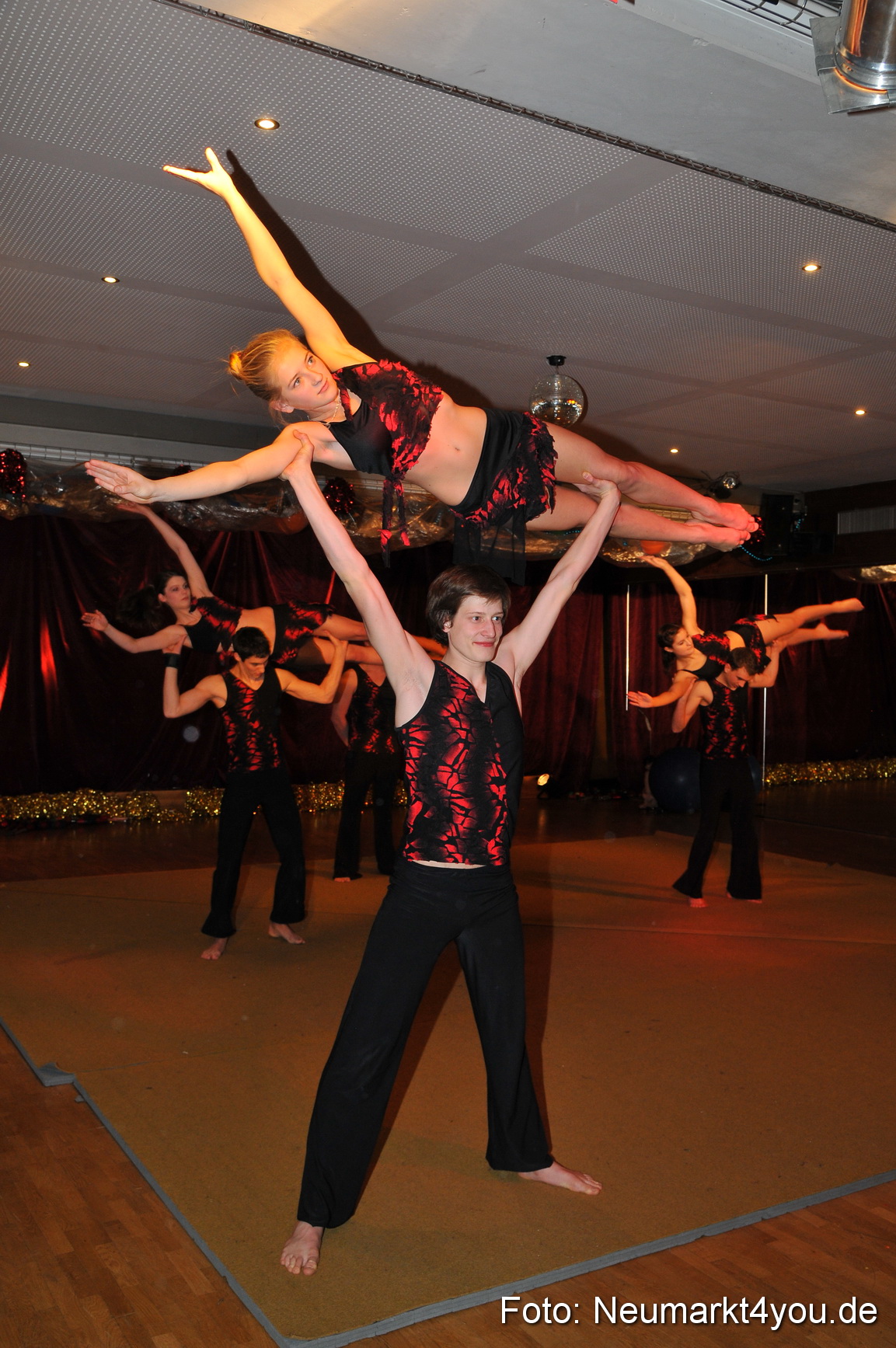 Maskenball Centrum 030212 0100