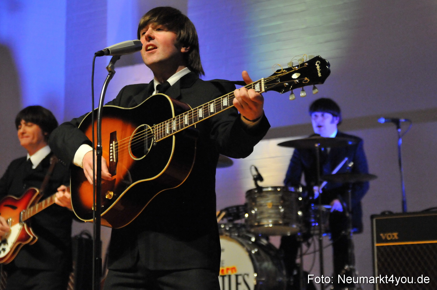 The Cavern Beatles 040211 0024
