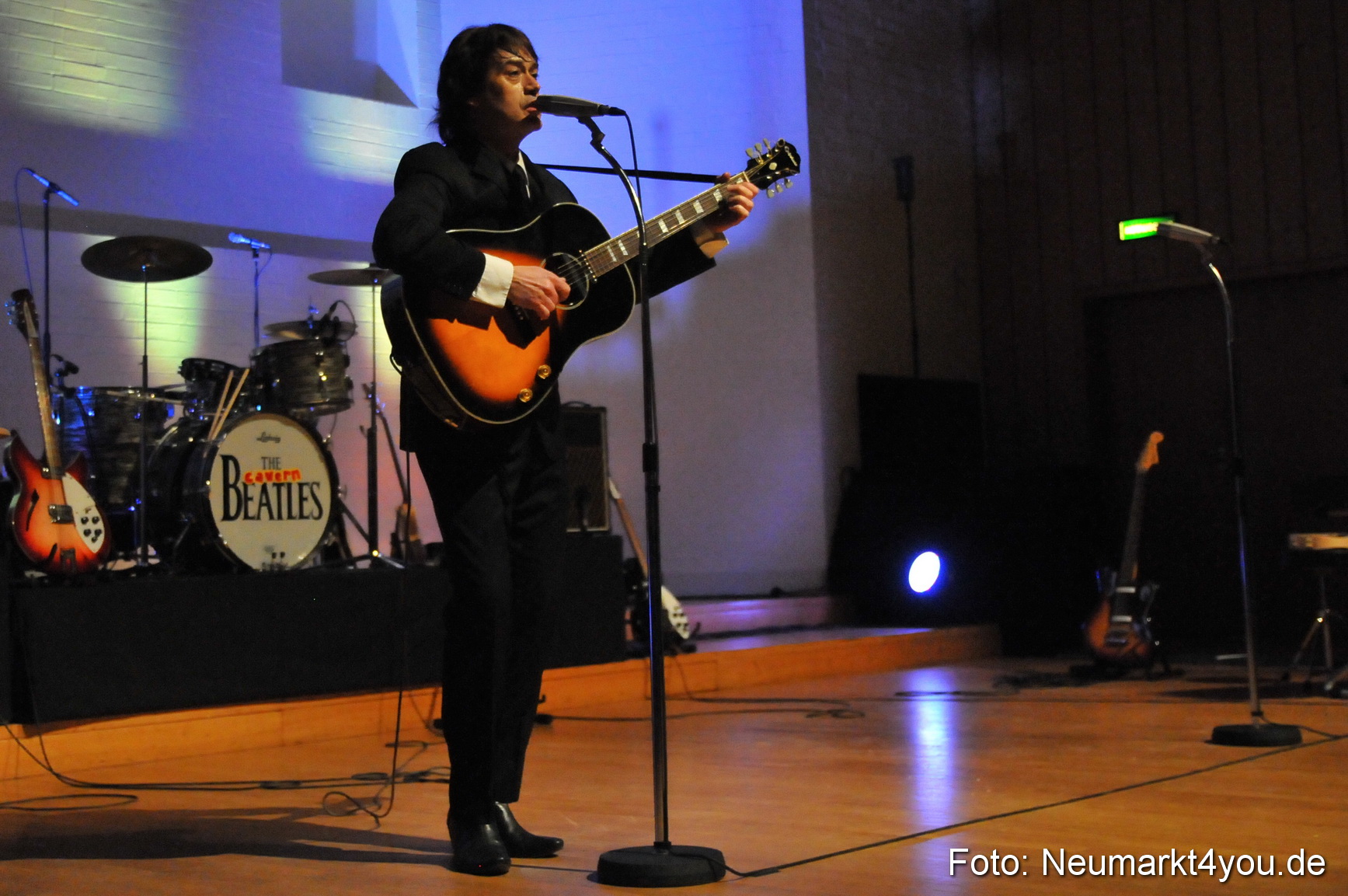 The Cavern Beatles 040211 0026