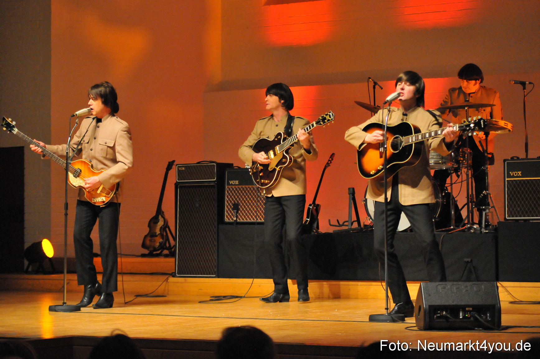 The Cavern Beatles 040211 0036
