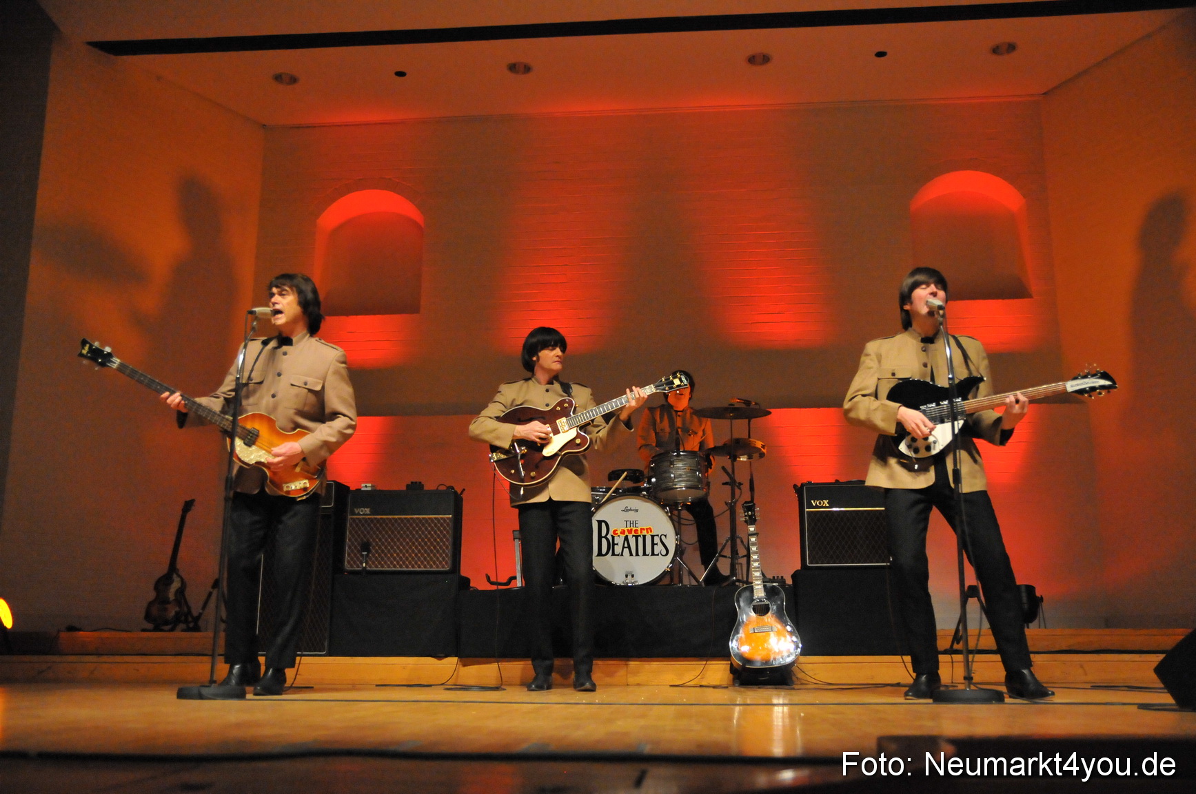 The Cavern Beatles 040211 0046