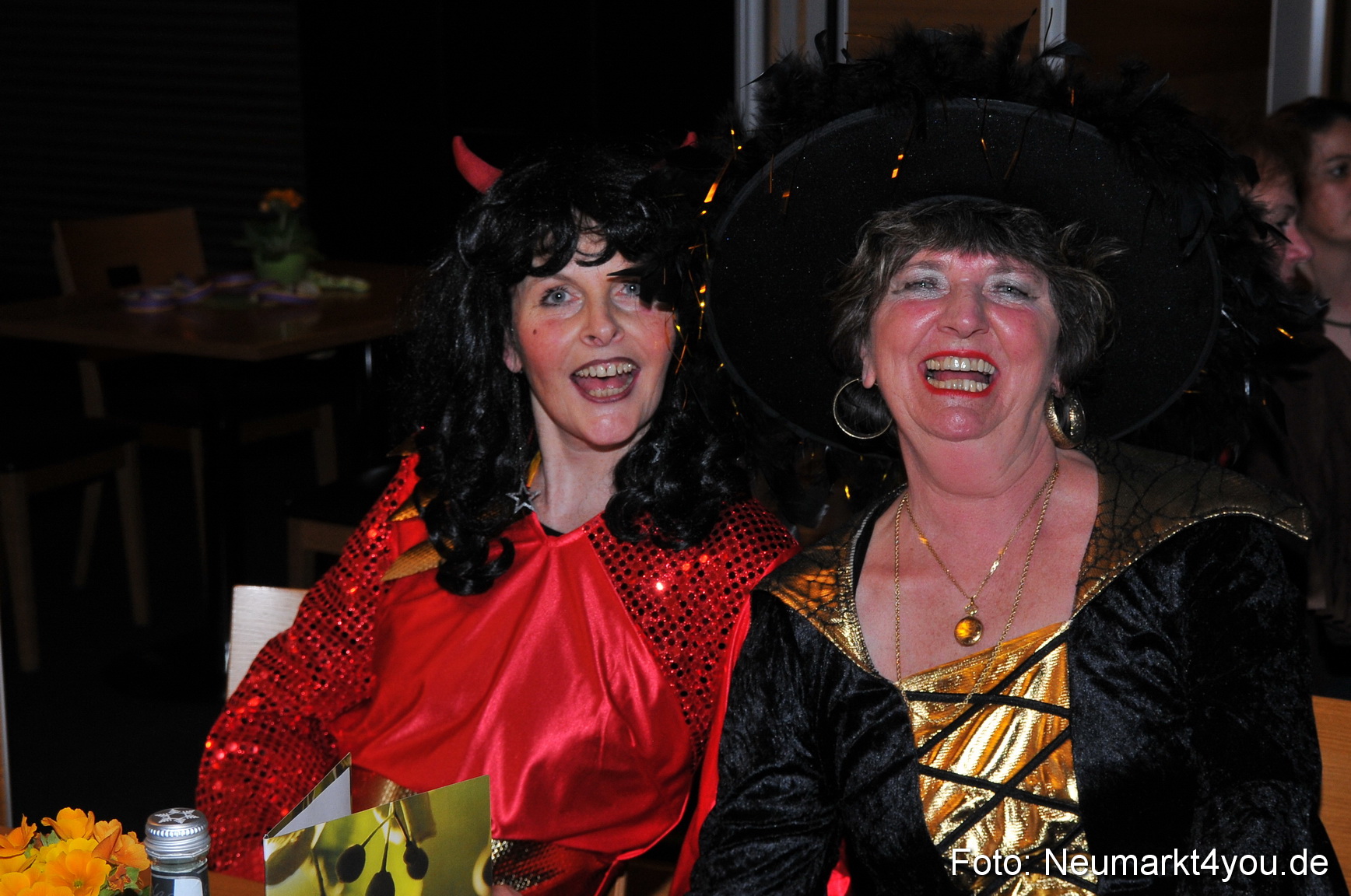 Weiberfasching Neumarkt 160212 0002