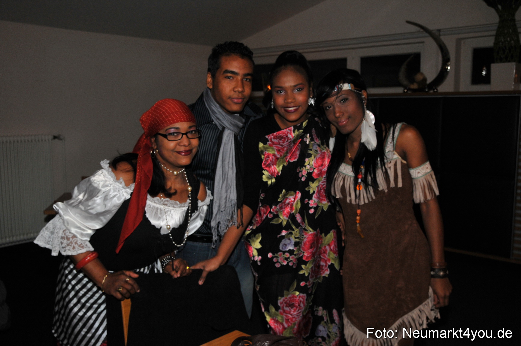 Weiberfasching Neumarkt 160212 0027