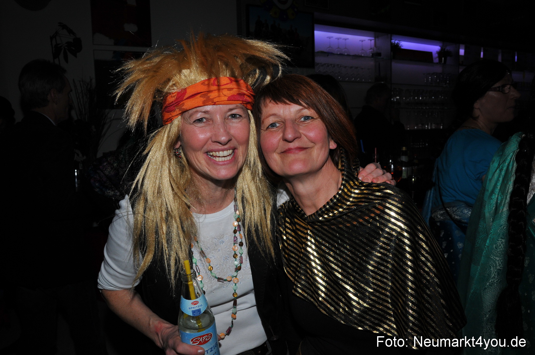 Weiberfasching Neumarkt 160212 0067
